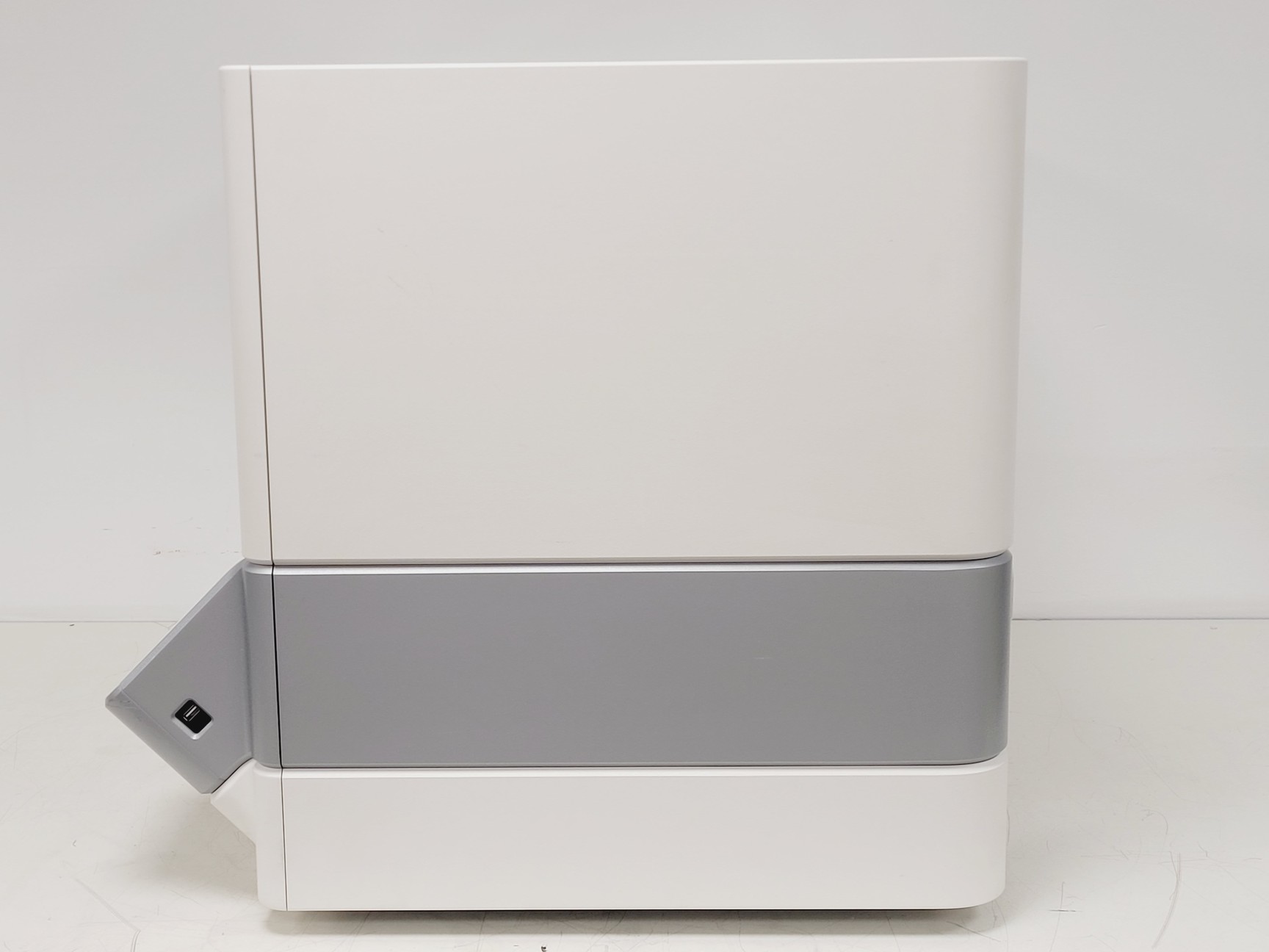 Image of NanoString Technologies nCounter Digital Analyser 5s w/ Prep Counter 5s
