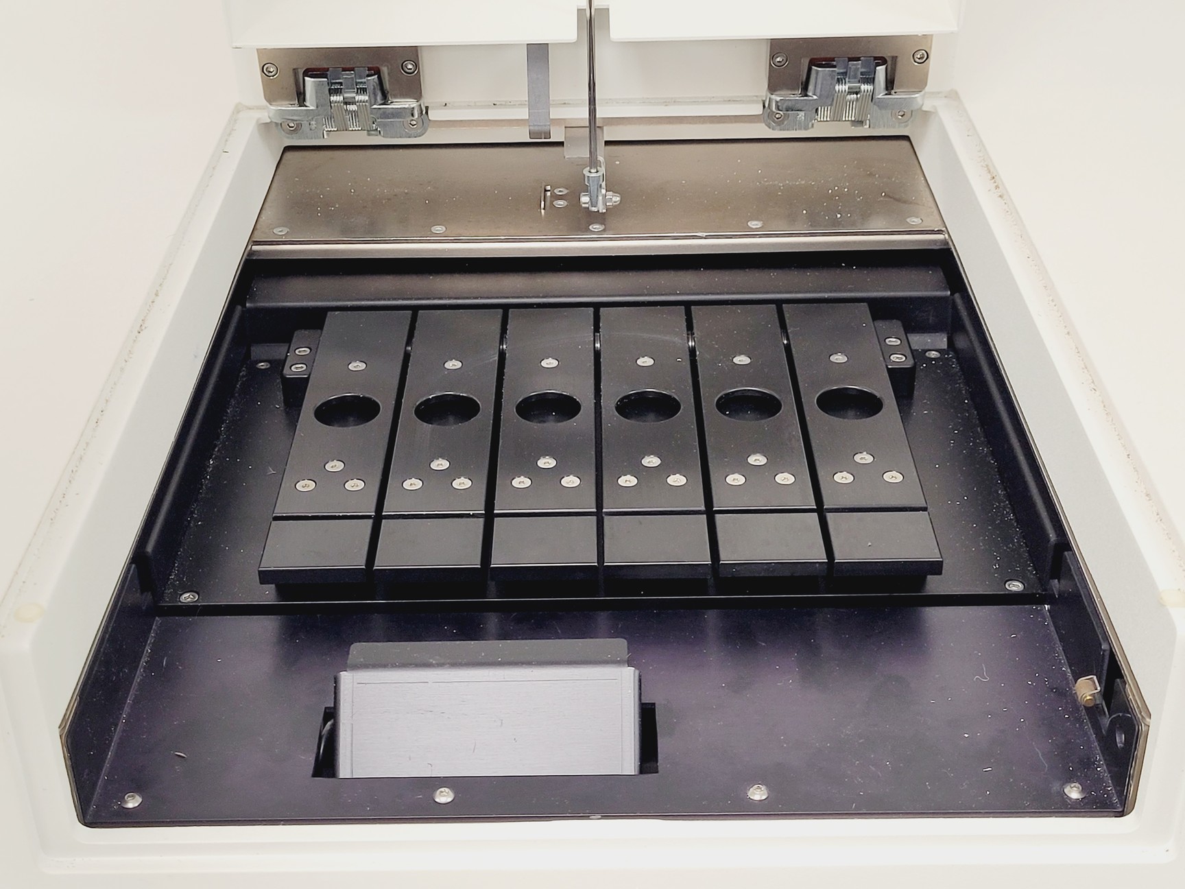 Image of NanoString Technologies nCounter Digital Analyser 5s w/ Prep Counter 5s