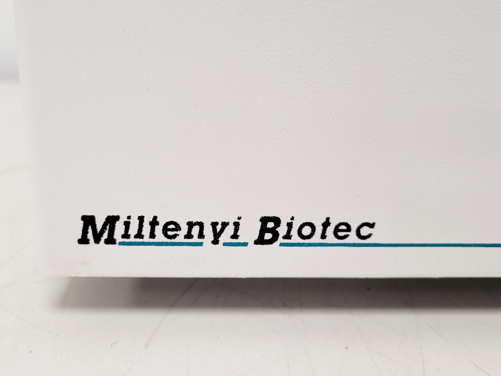 Image of Miltenyi Biotec autoMACS Cell Separator Model 003 with 4 x 1000mL Bottles Lab