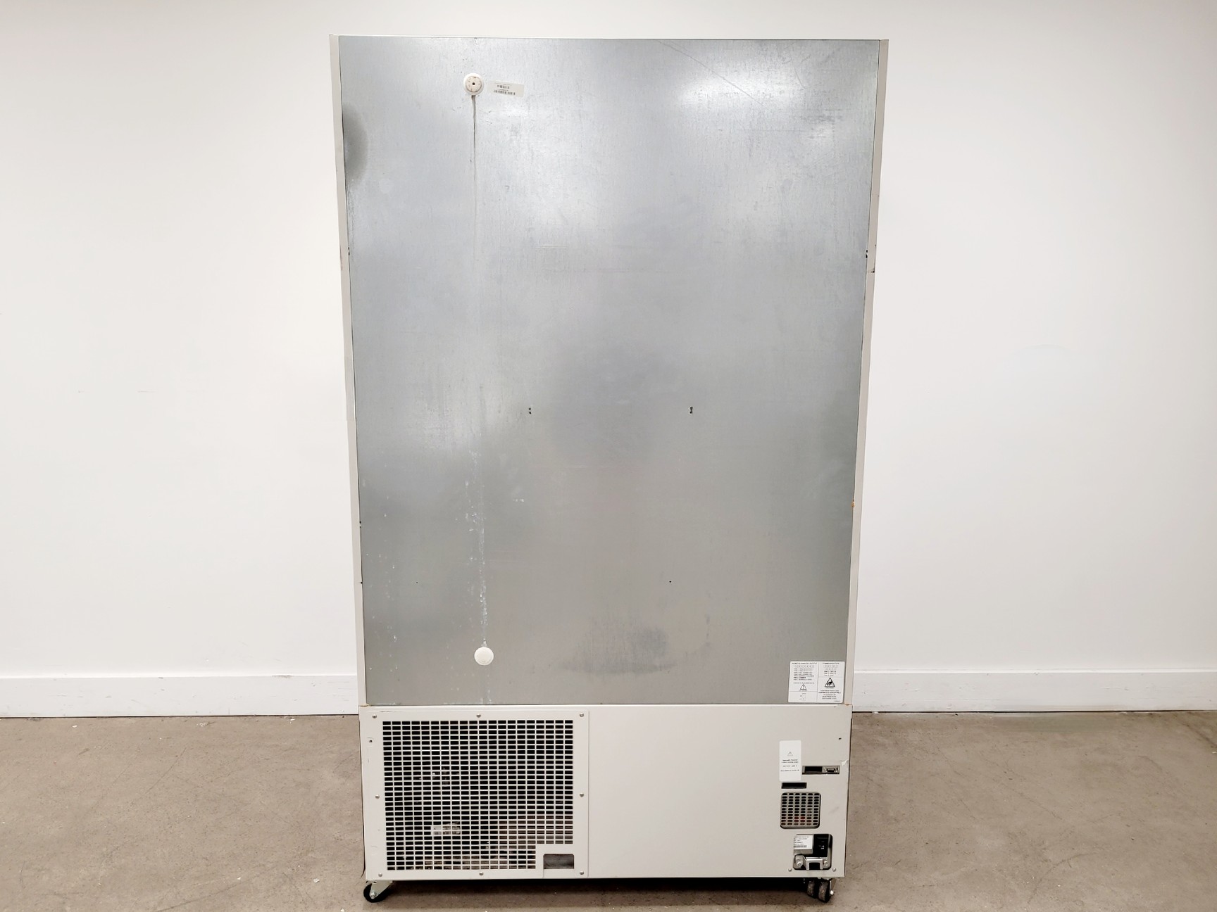 Image of Thermo Scientific Ultra Low Freezer Model UXF70086V63 Ultra Low Freezer