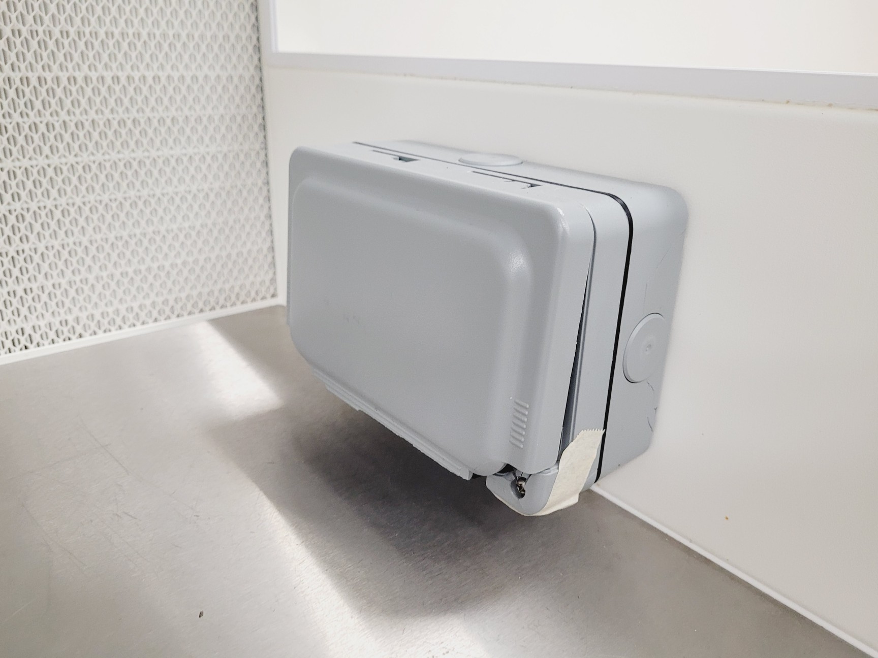 Image of Bassaire P4HB Laminar Air Flow Safety Cabinet 1.2m Lab