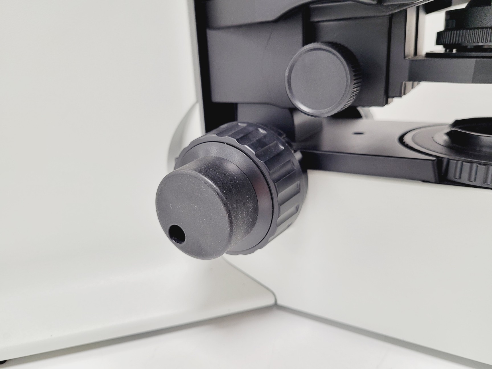 Image of Olympus BX51 TF Microscope w/ 3 Objectives 20x/40x/100x & Cover