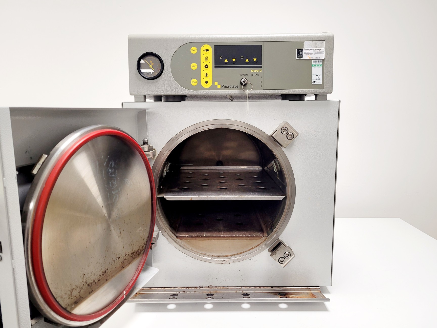 Image of Priorclave PS/Mid/C40 Front-Loading Autoclave
