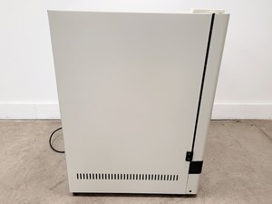 Thumbnail image of Sanyo MIR-262 Incubator Lab