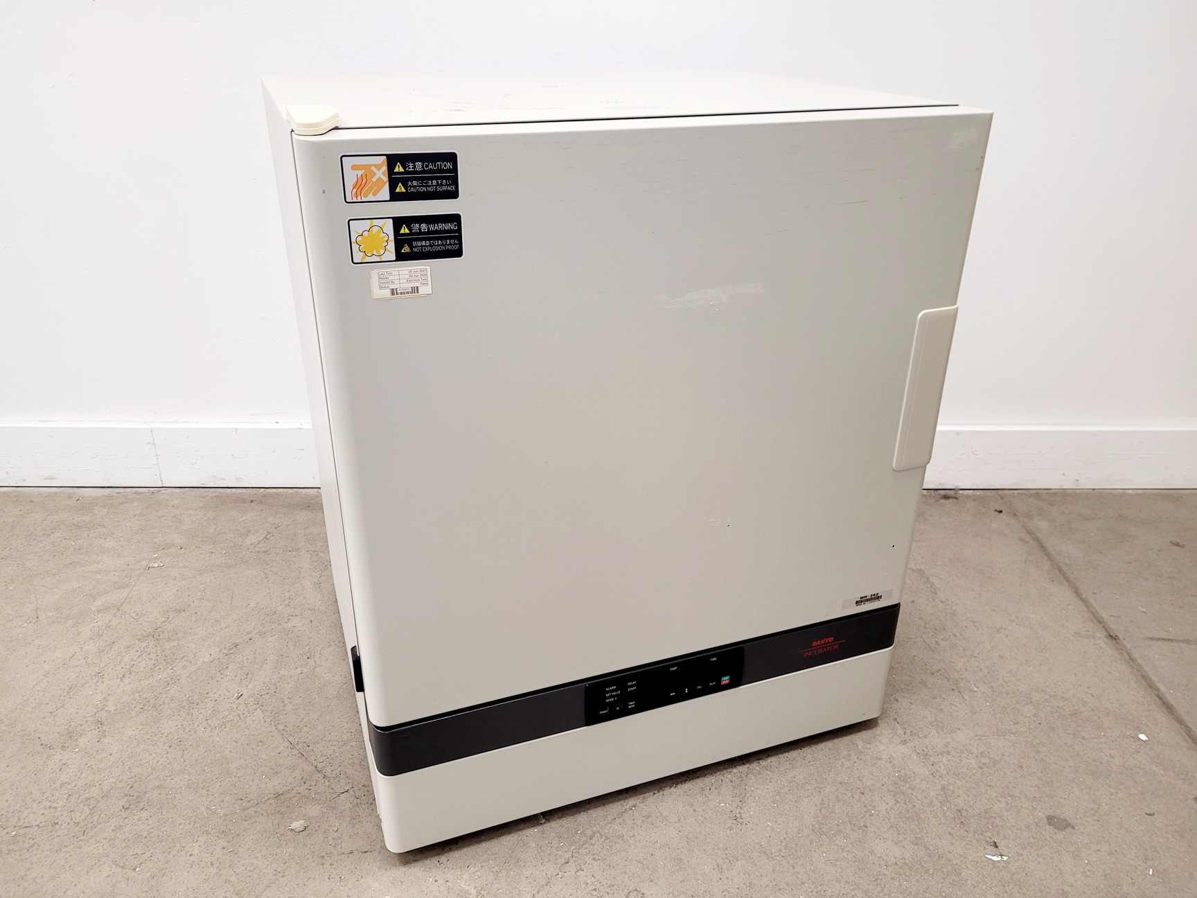 Image of Sanyo MIR-262 Incubator Lab