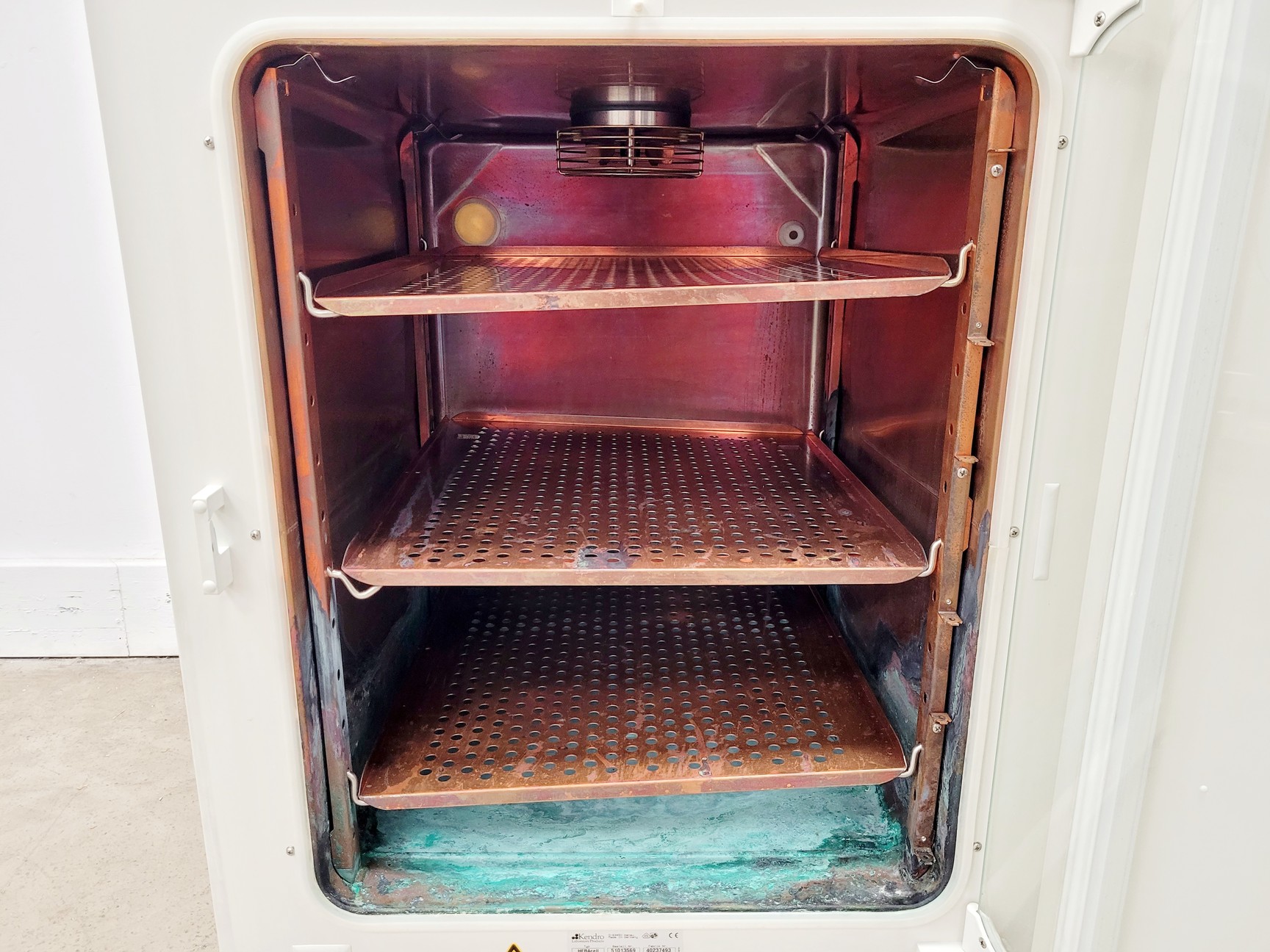 Image of Kendro Heraeus HERAcell CO2 Incubator 