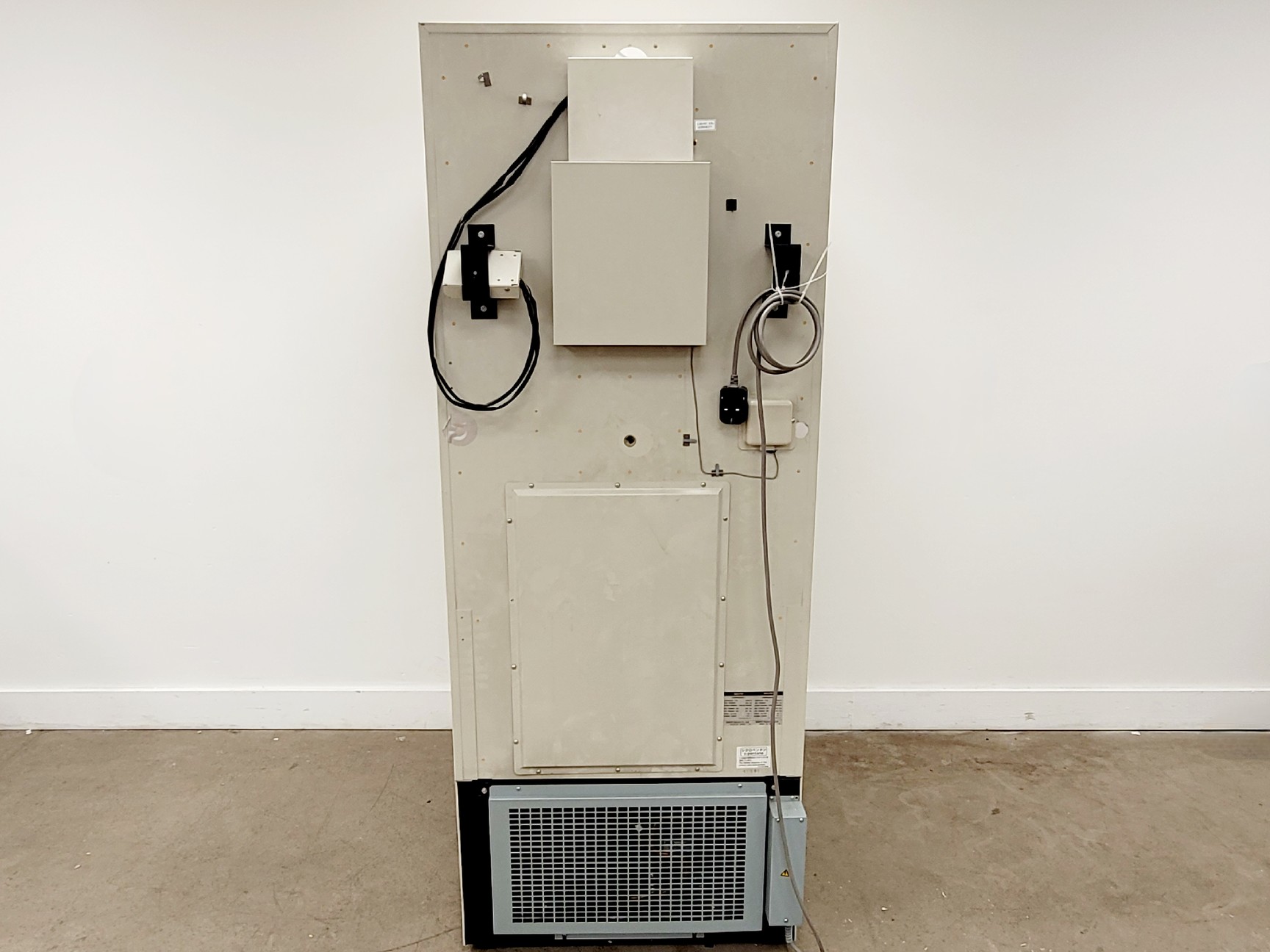 Image of Sanyo MDF-U53V Ultra Low Temperature Freezer