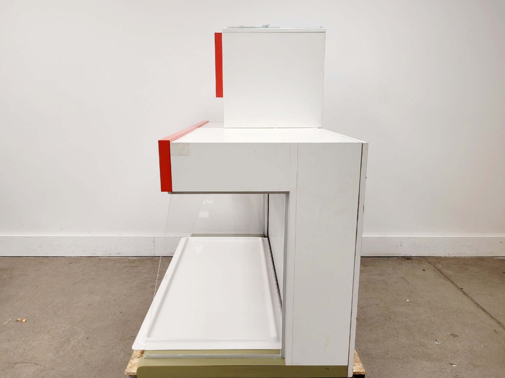 Image of M.D.H Microflow Laminar Flow Workstation Fume Hood Lab