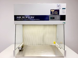 Image of Bioquell Microflow Horizontal Laminar Flow Workstation M50545 Lab