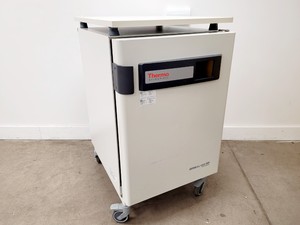 Thumbnail image of Thermo Scientific HERAcell Vios 160i CO2 Incubator Lab