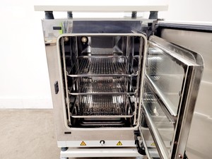 Thumbnail image of Thermo Scientific HERAcell Vios 160i CO2 Incubator Lab
