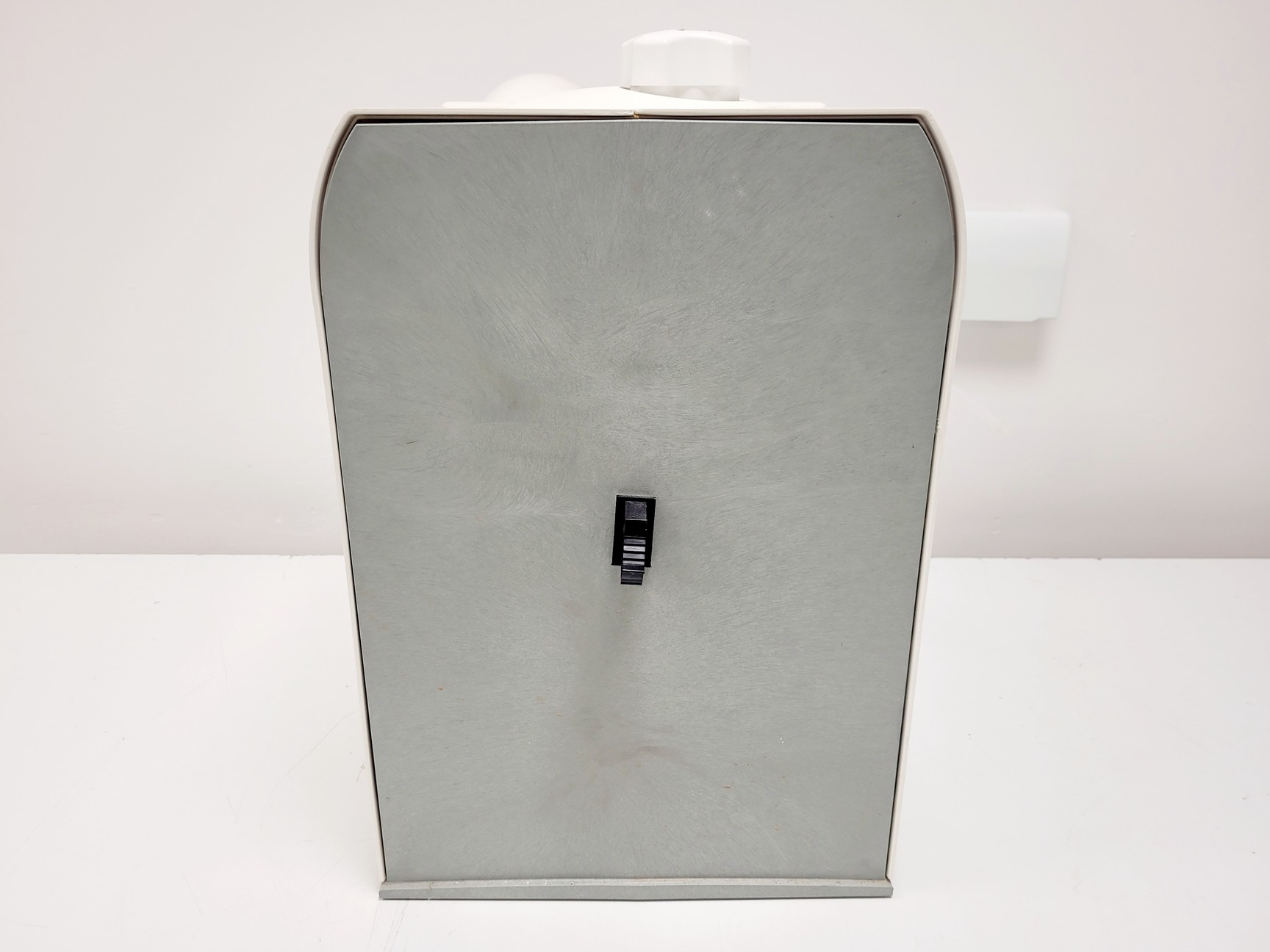 Image of Millipore Elix Advantage 5 Water Purification System w/ BI030 Tank & E-POD