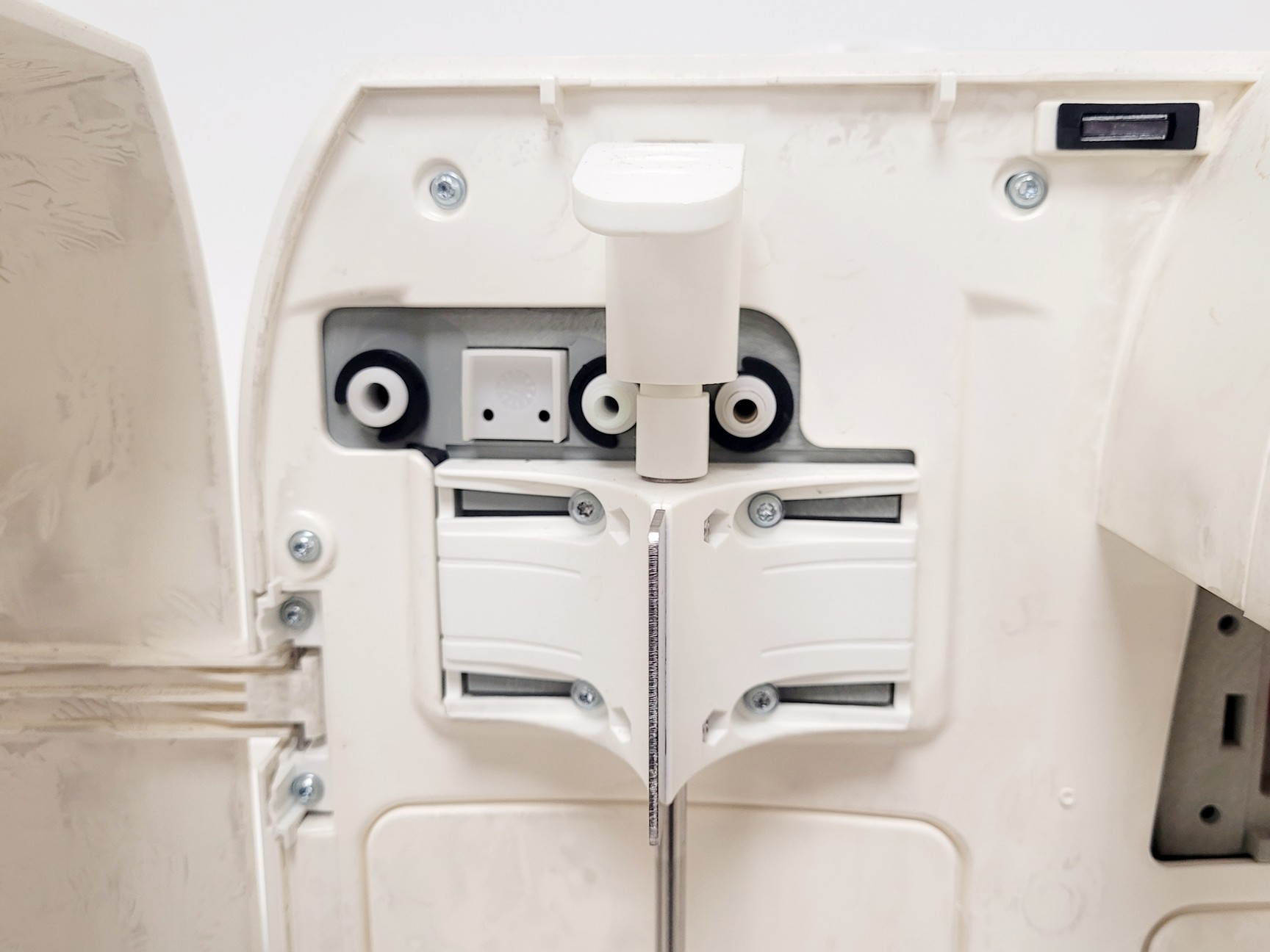 Image of Elix Advantage 5 Water Purification System w/Millipore BI030 Tank & E-POD 