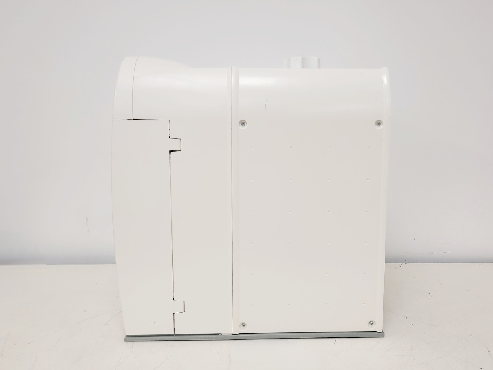 Image of Elix Advantage 5 Water Purification System w/Millipore BI030 Tank & E-POD 