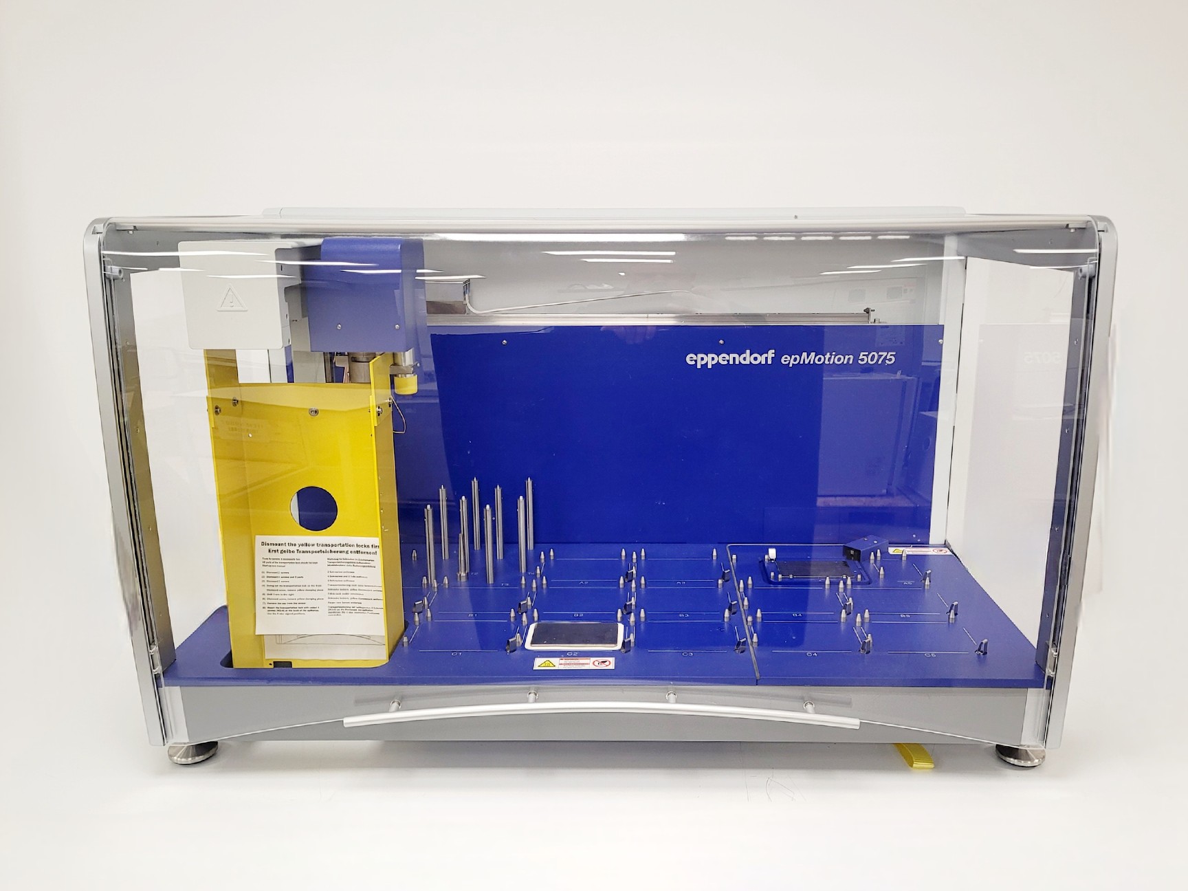 Image of Eppendorf epMotion 5075 Liquid Handling Robot System w/ PC & Software Lab