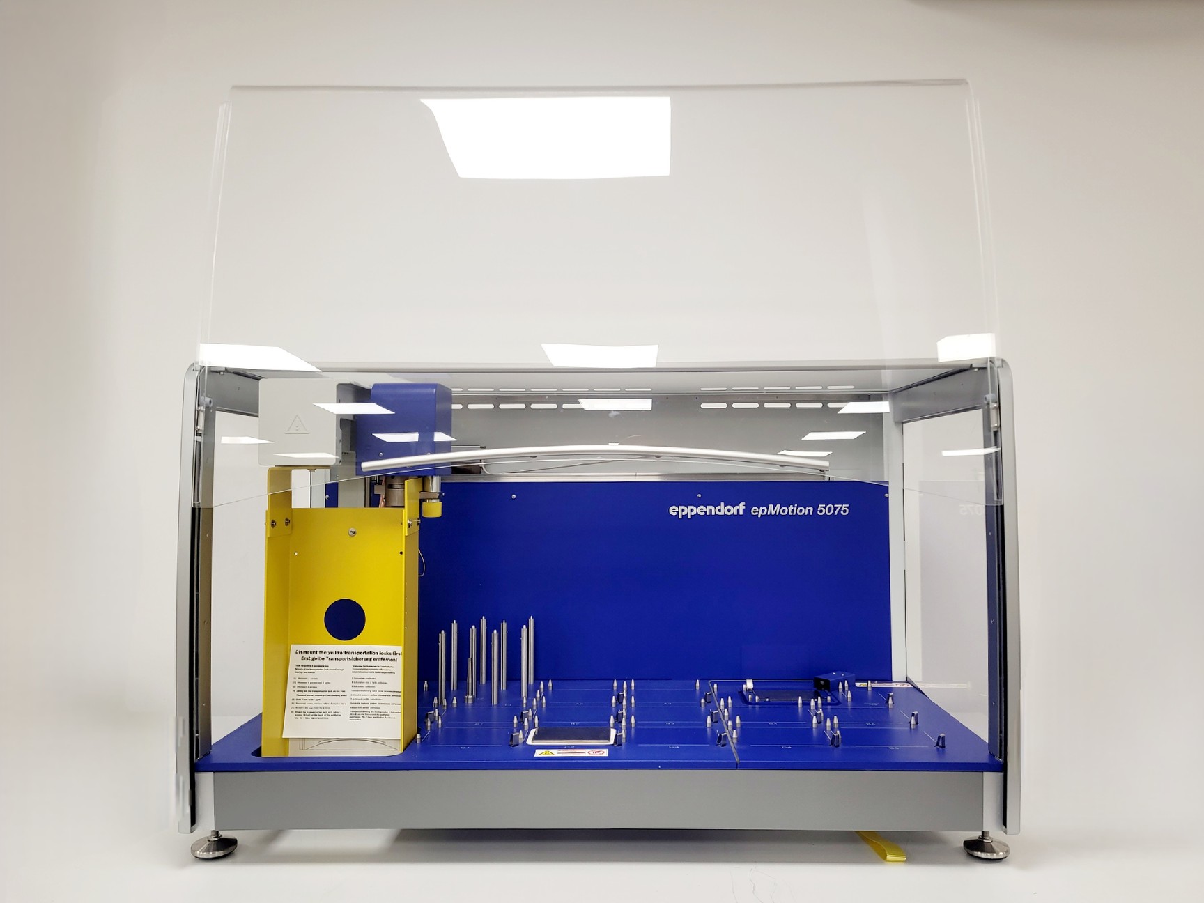 Image of Eppendorf epMotion 5075 Liquid Handling Robot System w/ PC & Software Lab