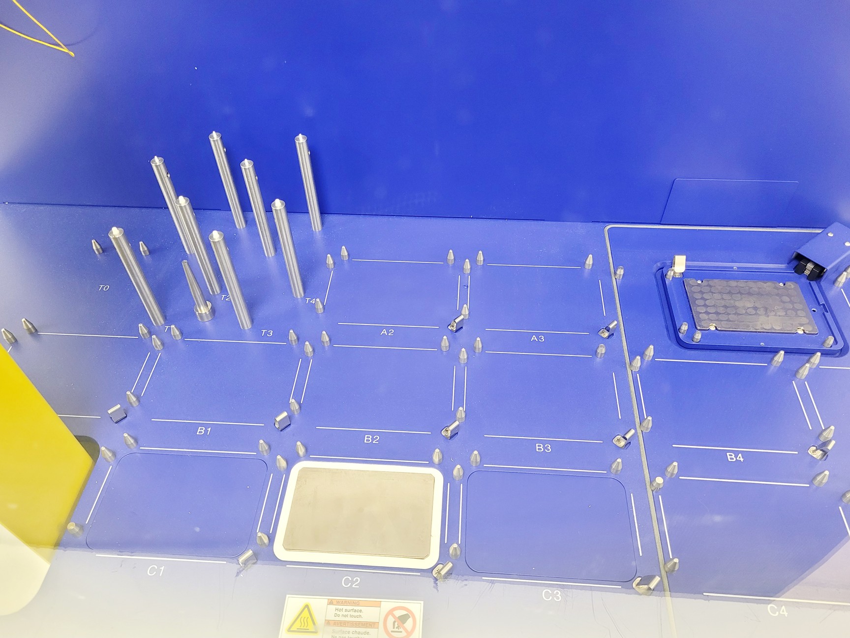 Image of Eppendorf epMotion 5075 Liquid Handling Robot System w/ PC & Software Lab