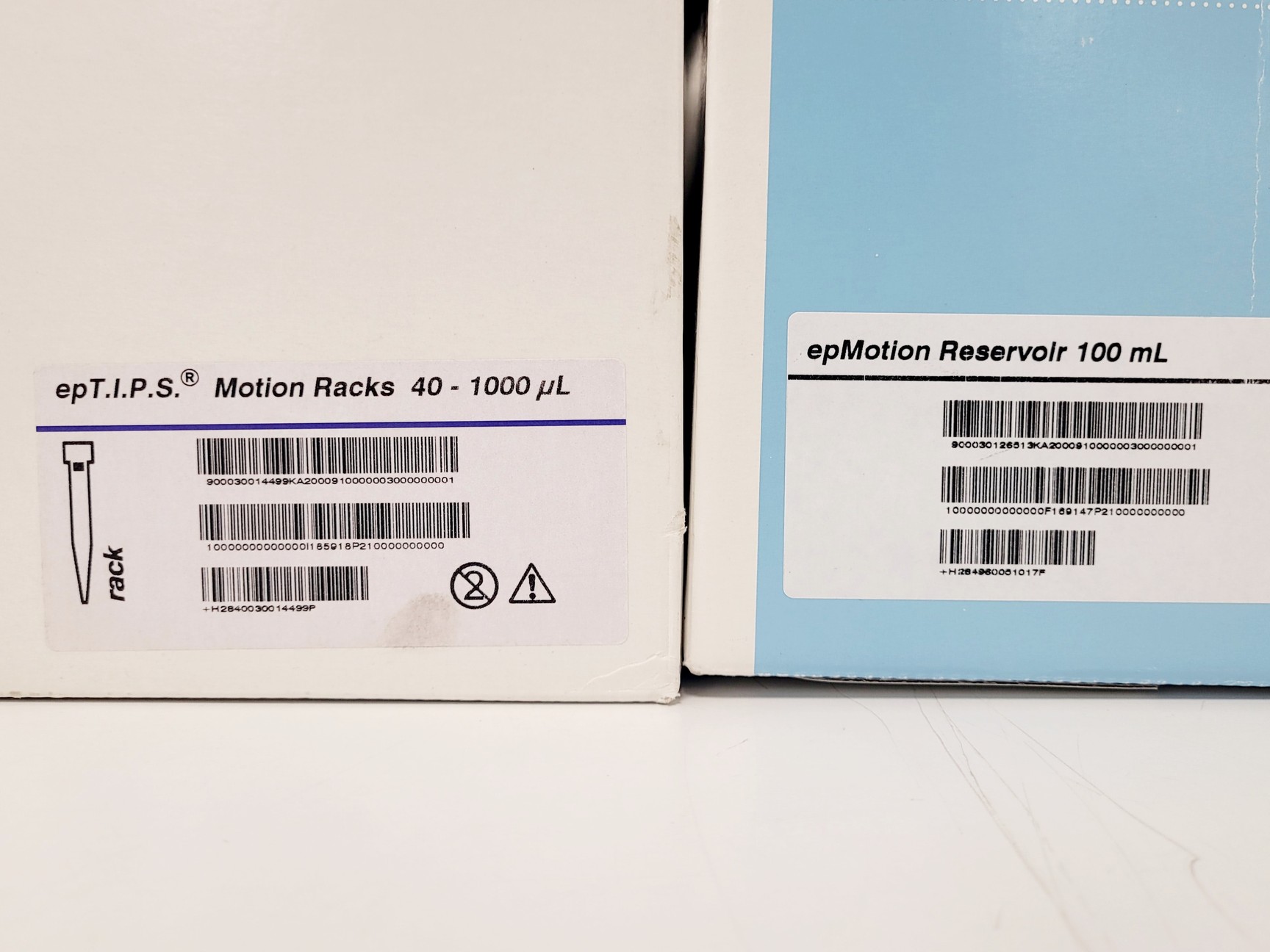 Image of Eppendorf epMotion 5075 Liquid Handling Robot System w/ PC & Software Lab