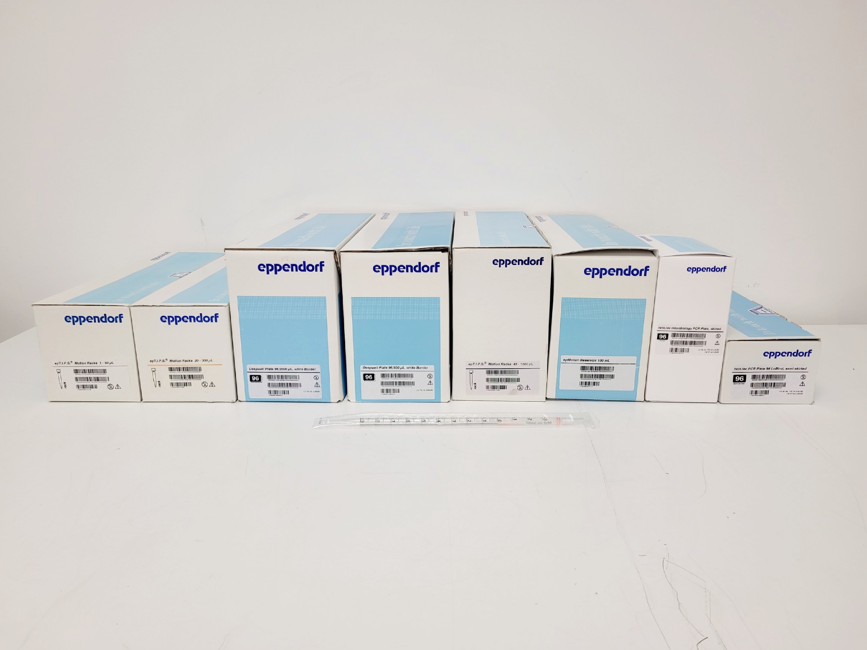 Image of Eppendorf epMotion 5075 Liquid Handling Robot System w/ PC & Software Lab