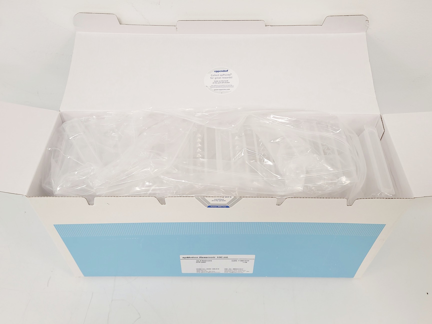 Image of Eppendorf epMotion 5075 Liquid Handling Robot System w/ PC & Software Lab