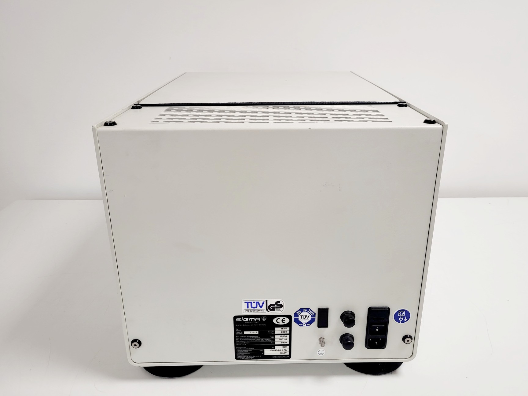 Image of Sigma 3K15 Benchtop Centrifuge Lab