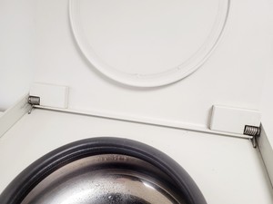 Thumbnail image of Sigma 3K15 Benchtop Centrifuge Lab