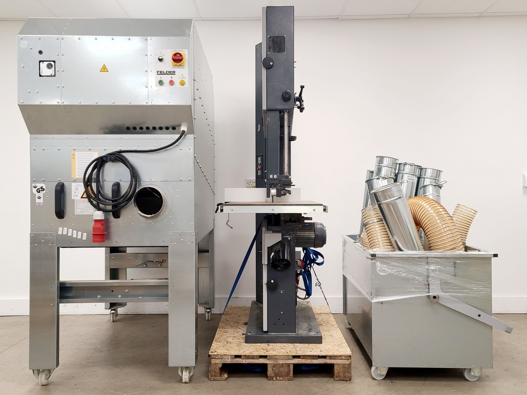 Image of Felder FB610 Bandsaw w/ Felder RL 160 Dust Extractor
