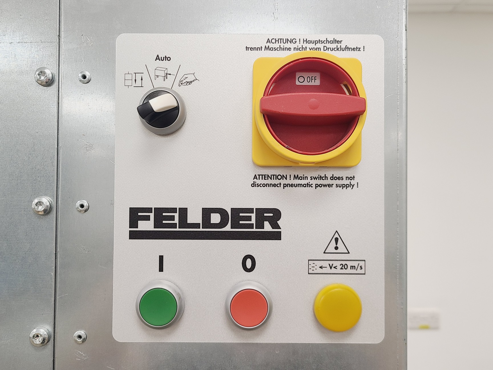 Image of Felder FB610 Bandsaw w/ Felder RL 160 Dust Extractor