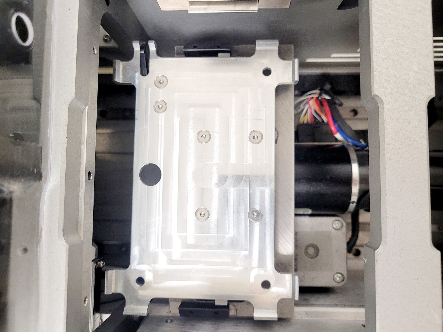 Image of Thermo Scientific RapidStak F01350 Plate Stacker
