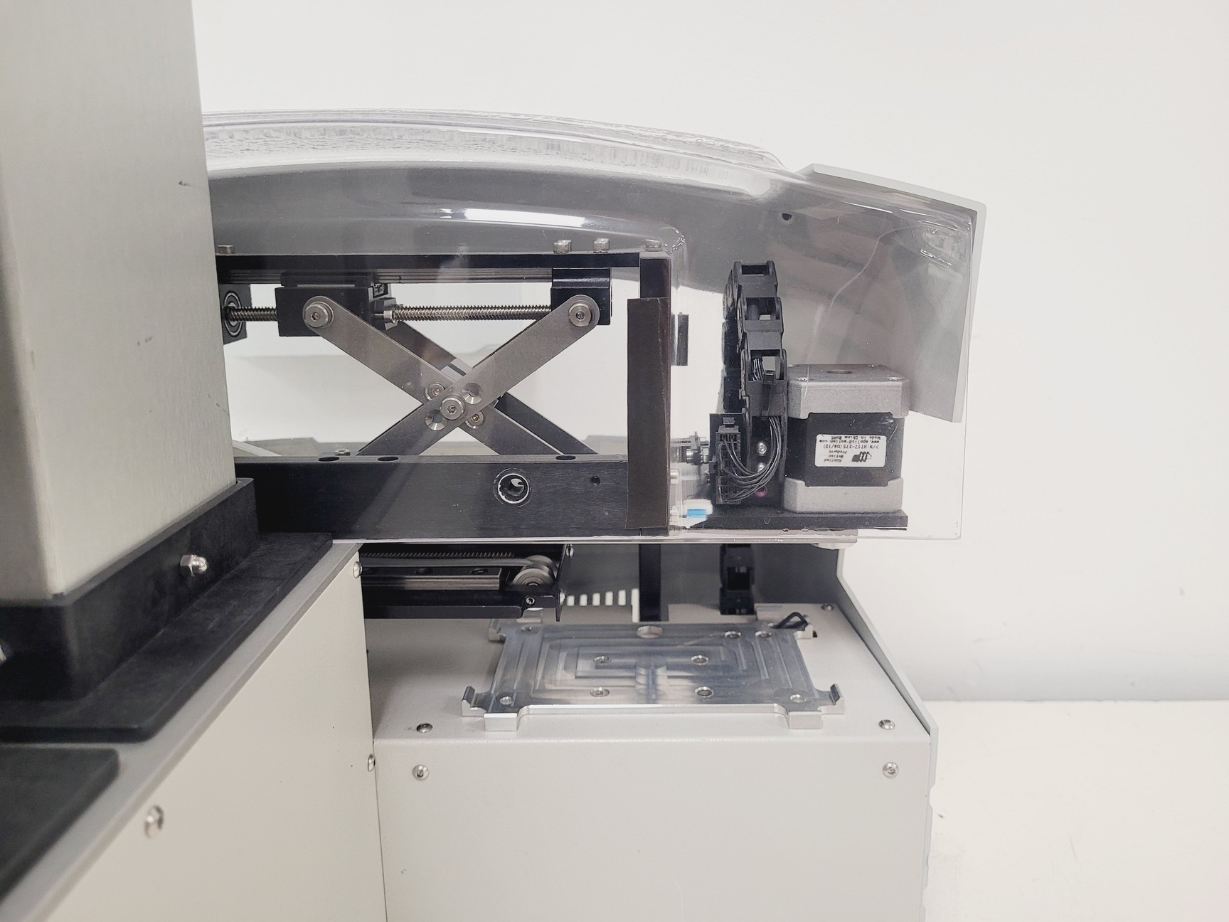 Image of Thermo Scientific RapidStak F01350 Plate Stacker