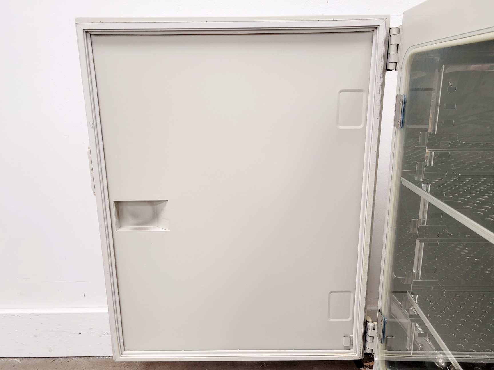 Image of Sanyo MCO-17AIC CO2 Incubator Lab