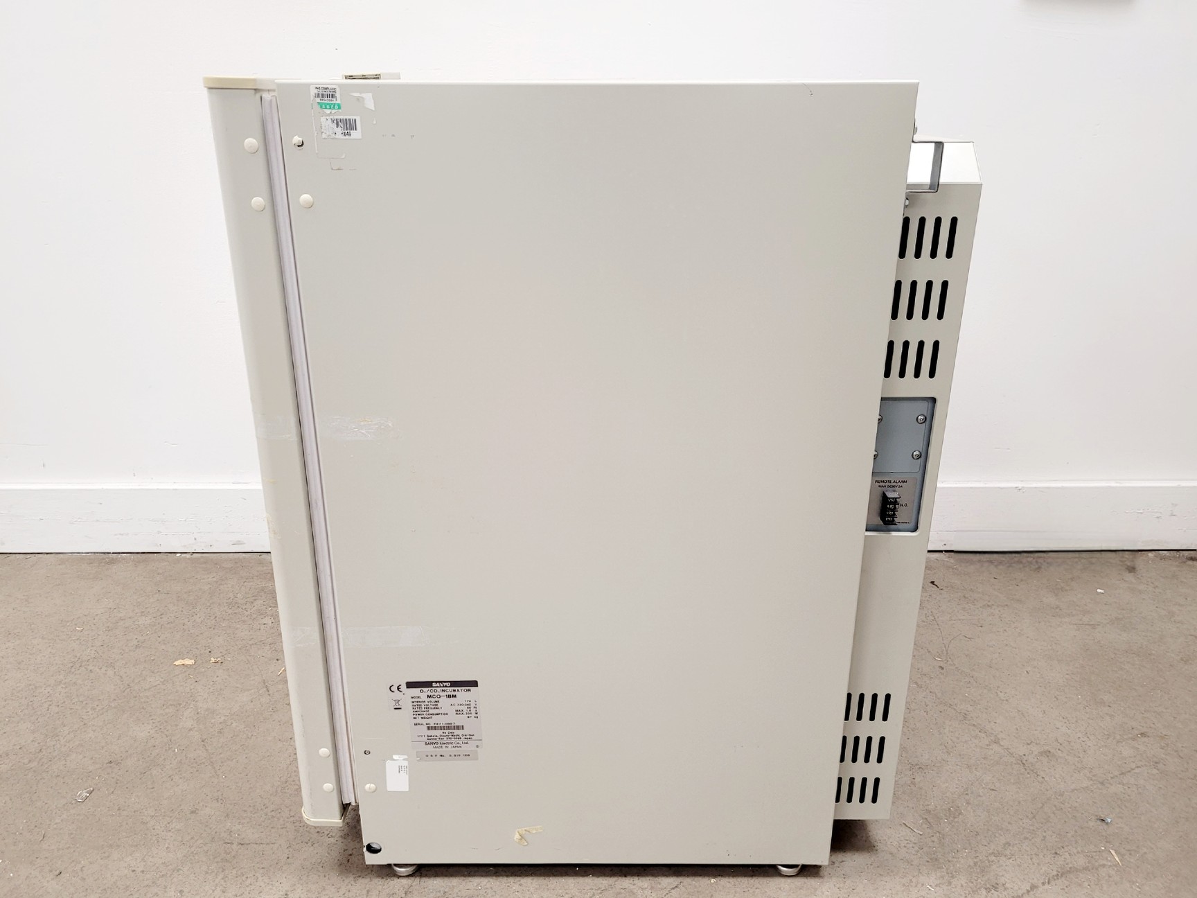 Image of Sanyo MCO-18M O2/CO2 Incubator Lab
