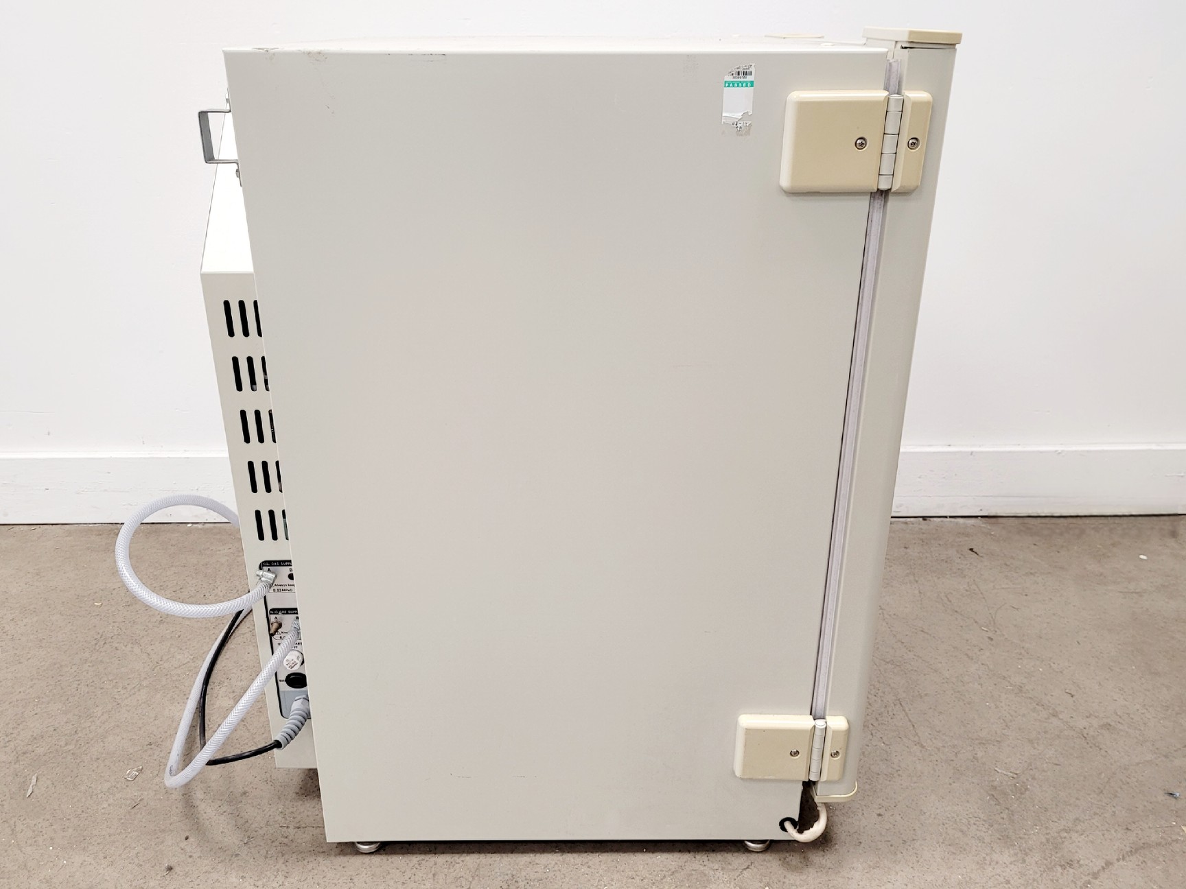 Image of Sanyo MCO-18M O2/CO2 Incubator Lab