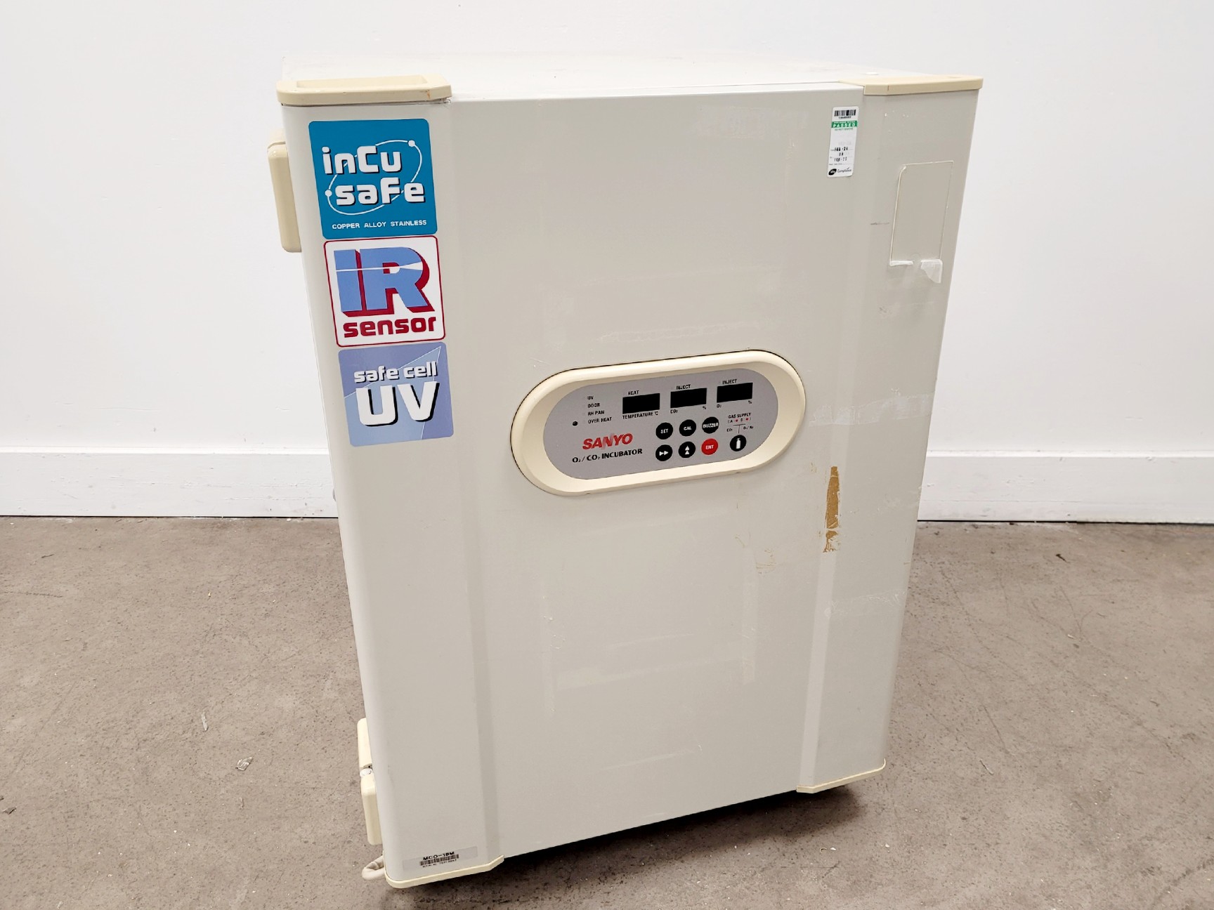 Image of Sanyo MCO-18M O2/CO2 Incubator Lab