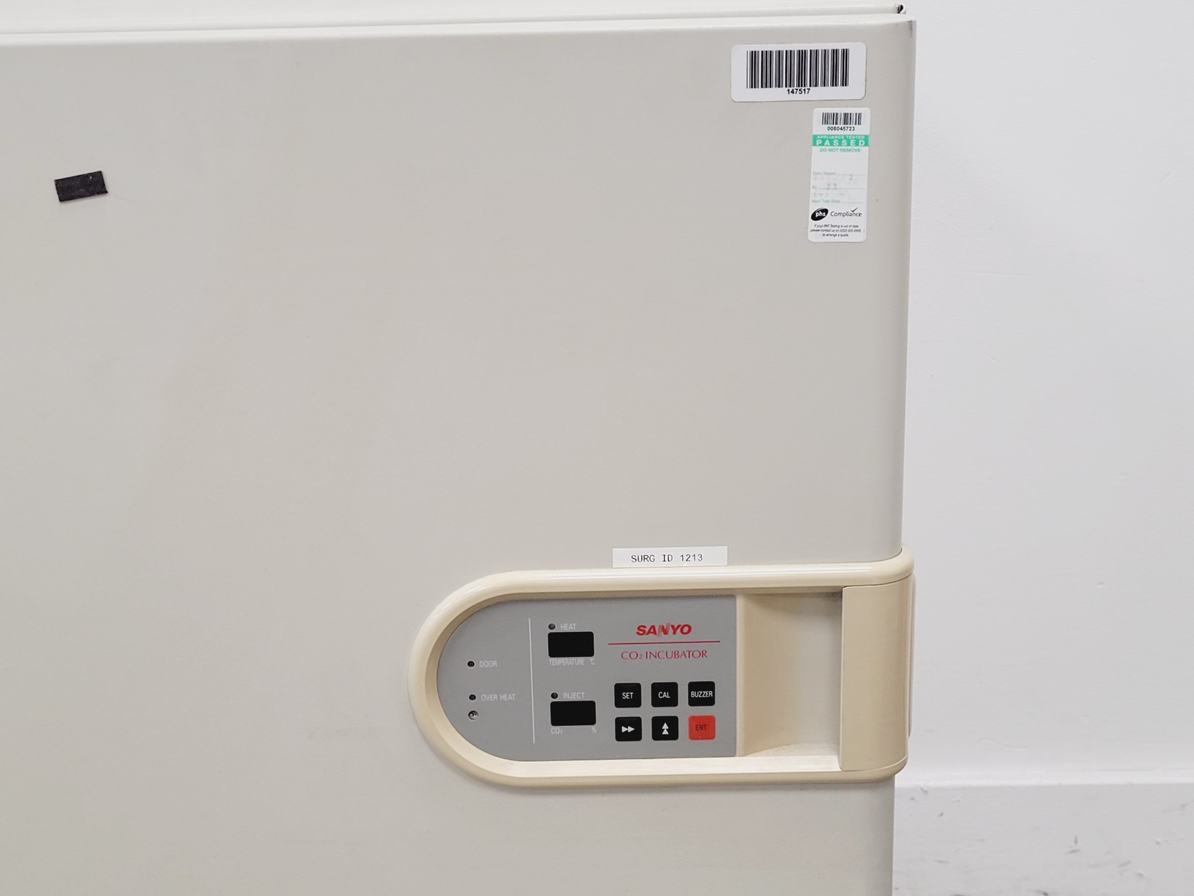 Image of Sanyo MCO-15AC CO2 Incubator Lab