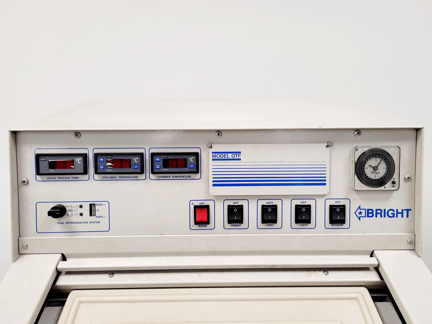 Image of Bright Model OTF Cryostat/5040 Microtome Lab