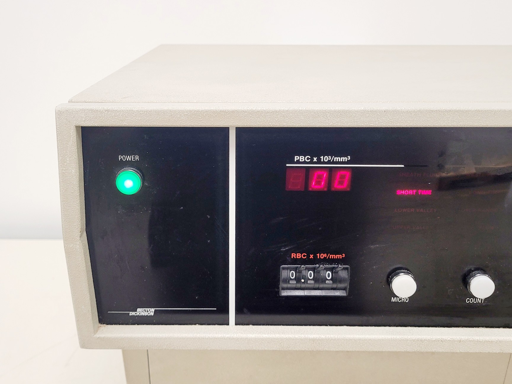 Image of Clay Adams Ultra-Flow 100 Whole Blood Platelet Counter Model 2511