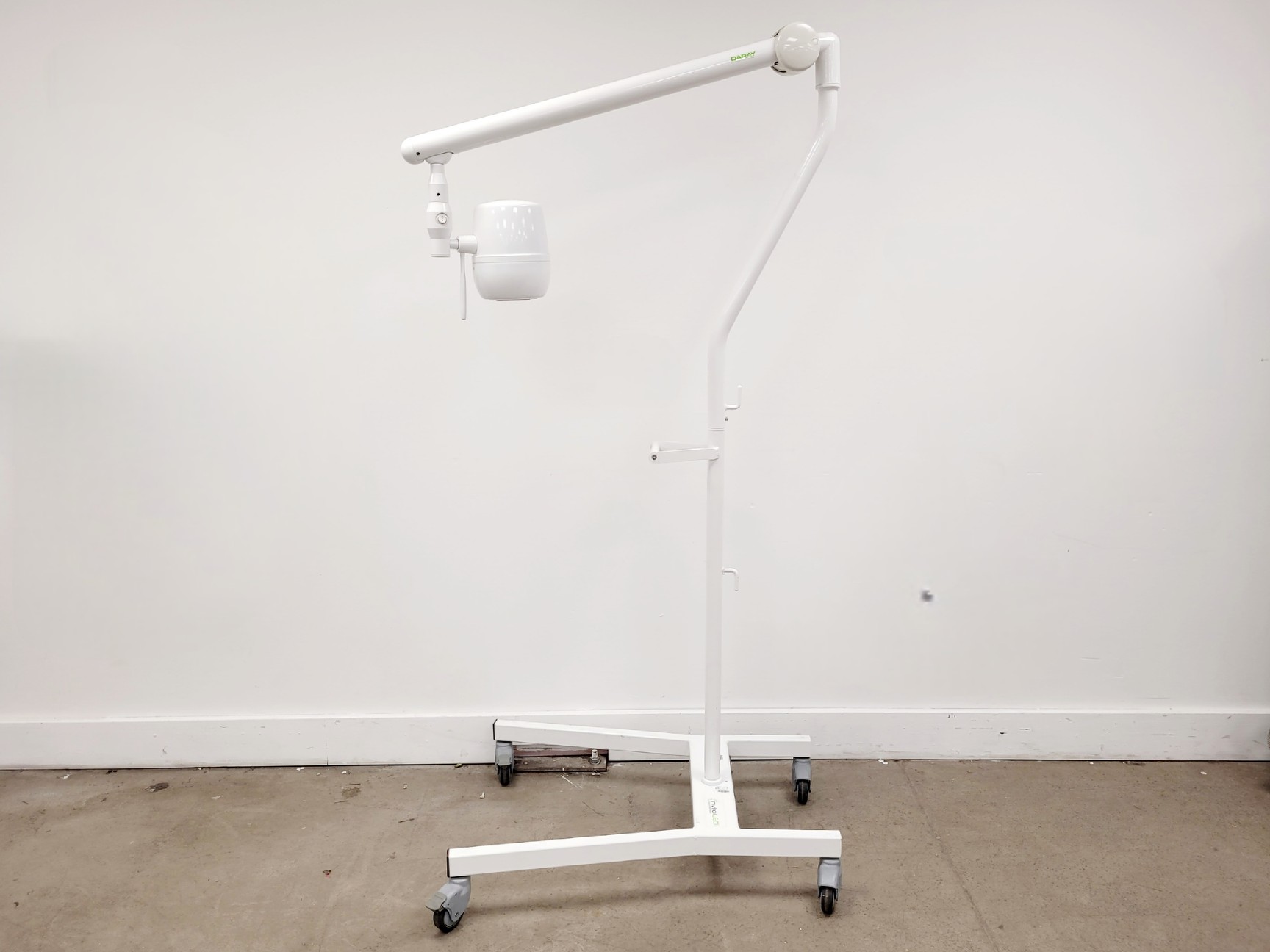 Image of Daray NVIRO X400LED High-Performance, Medical-Grade Examination Lamp