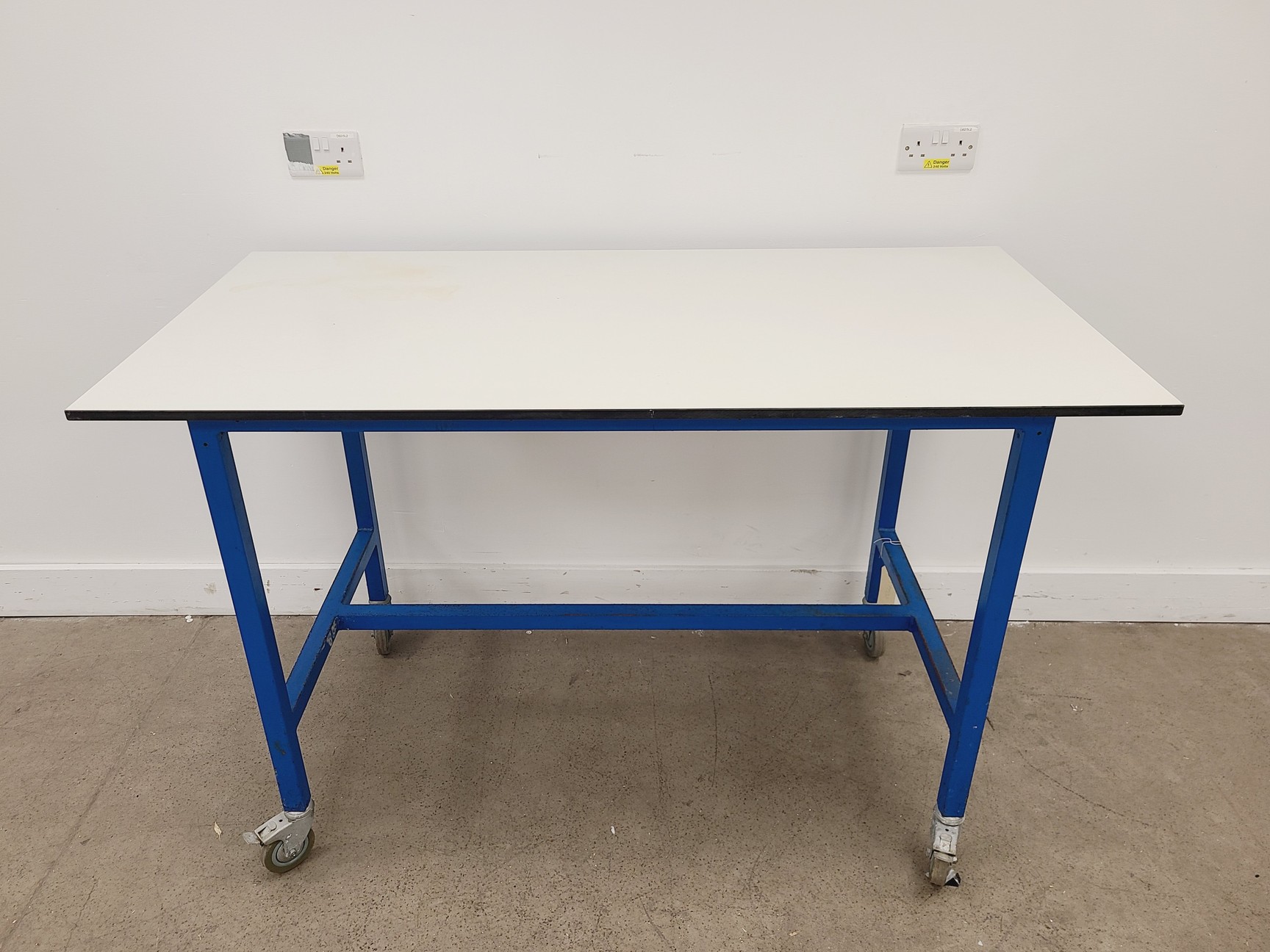Image of Laboratory Bench Trespa Table on Wheels 150 x 75cm