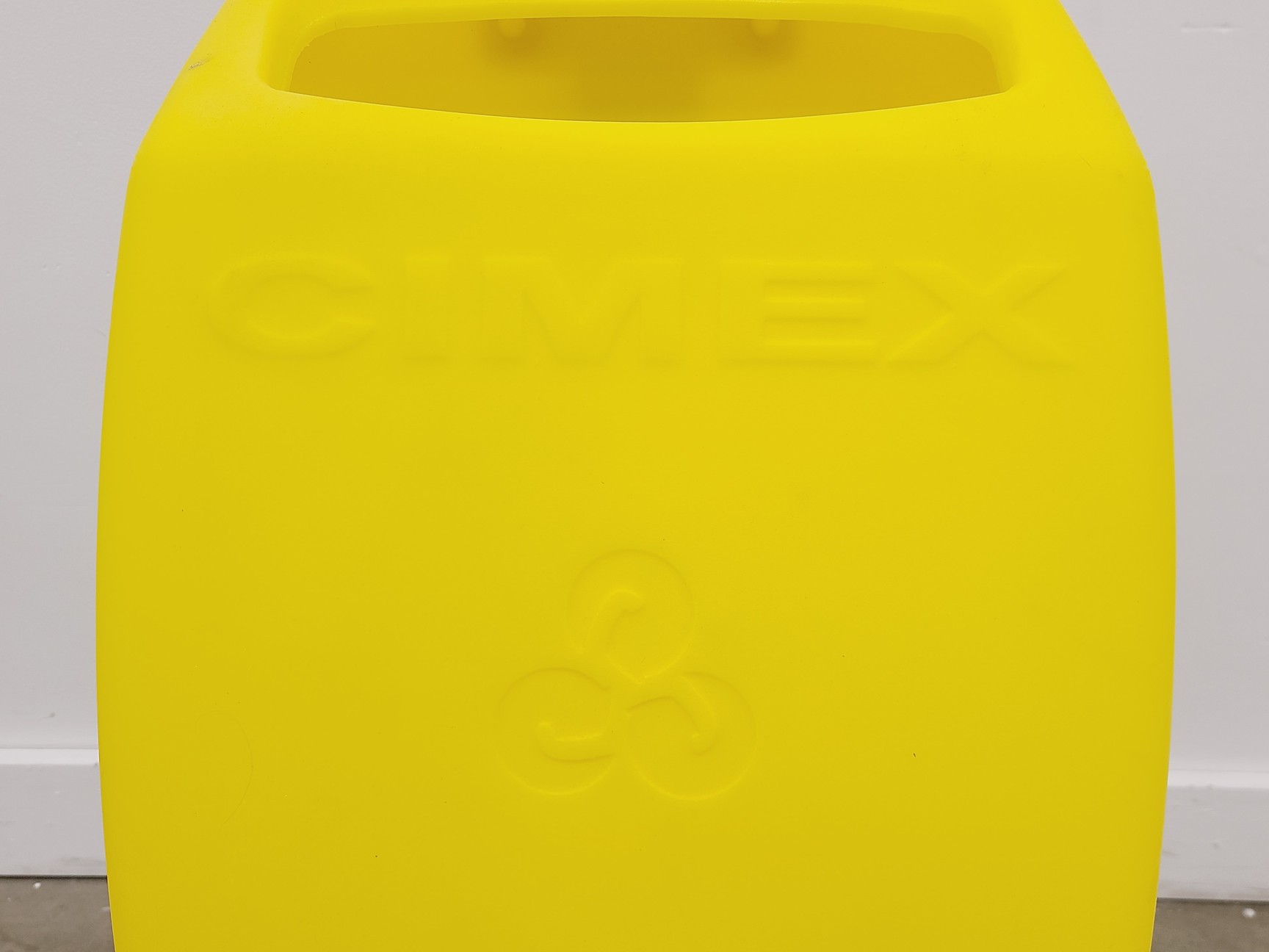 Image of Truvox Cimex Cyclone Range CR48 Floor Scrubber Polisher