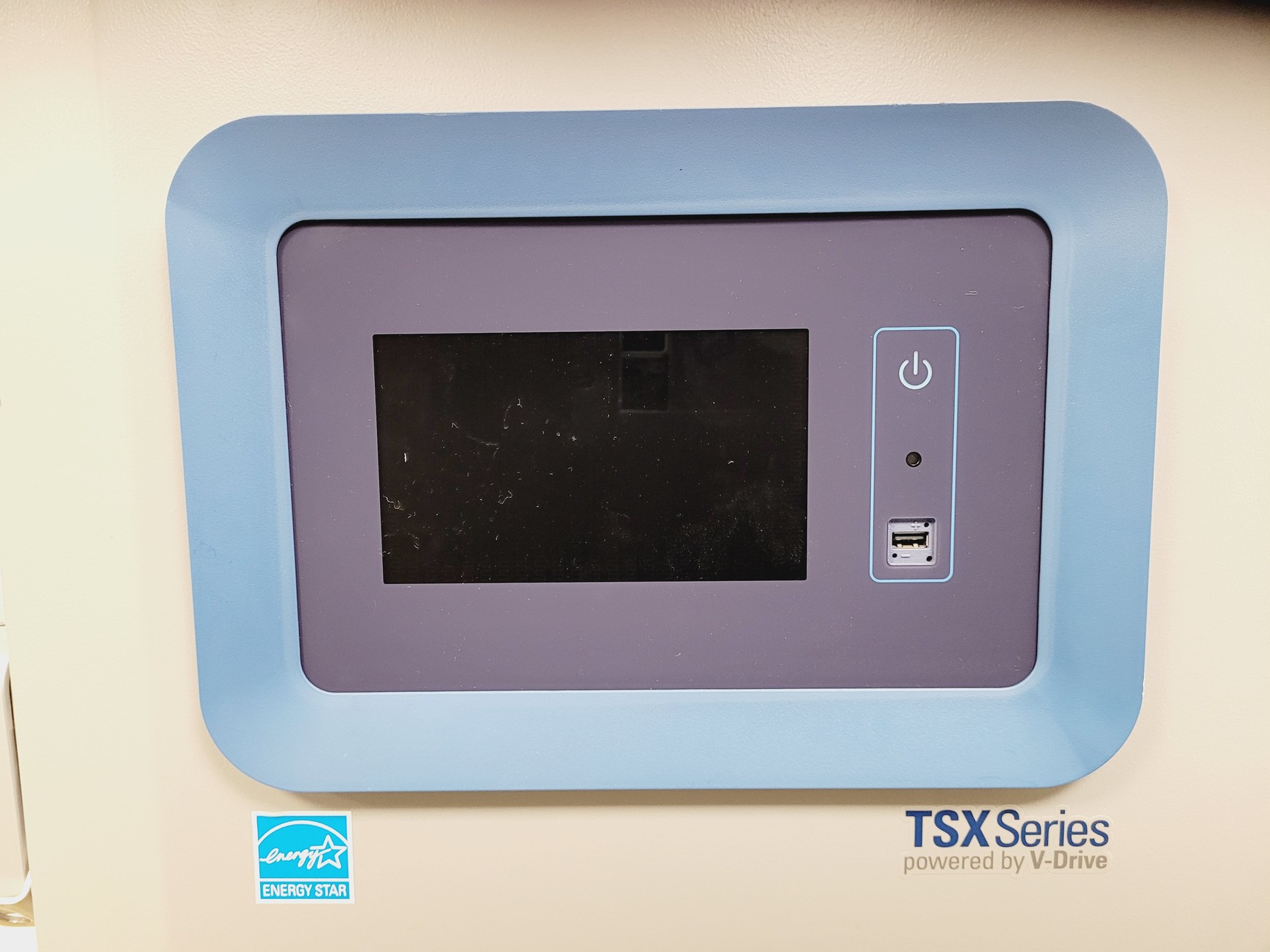 Image of Thermo Fisher Scientific TSX60086V Ultra-Low Temperature Freezer Lab