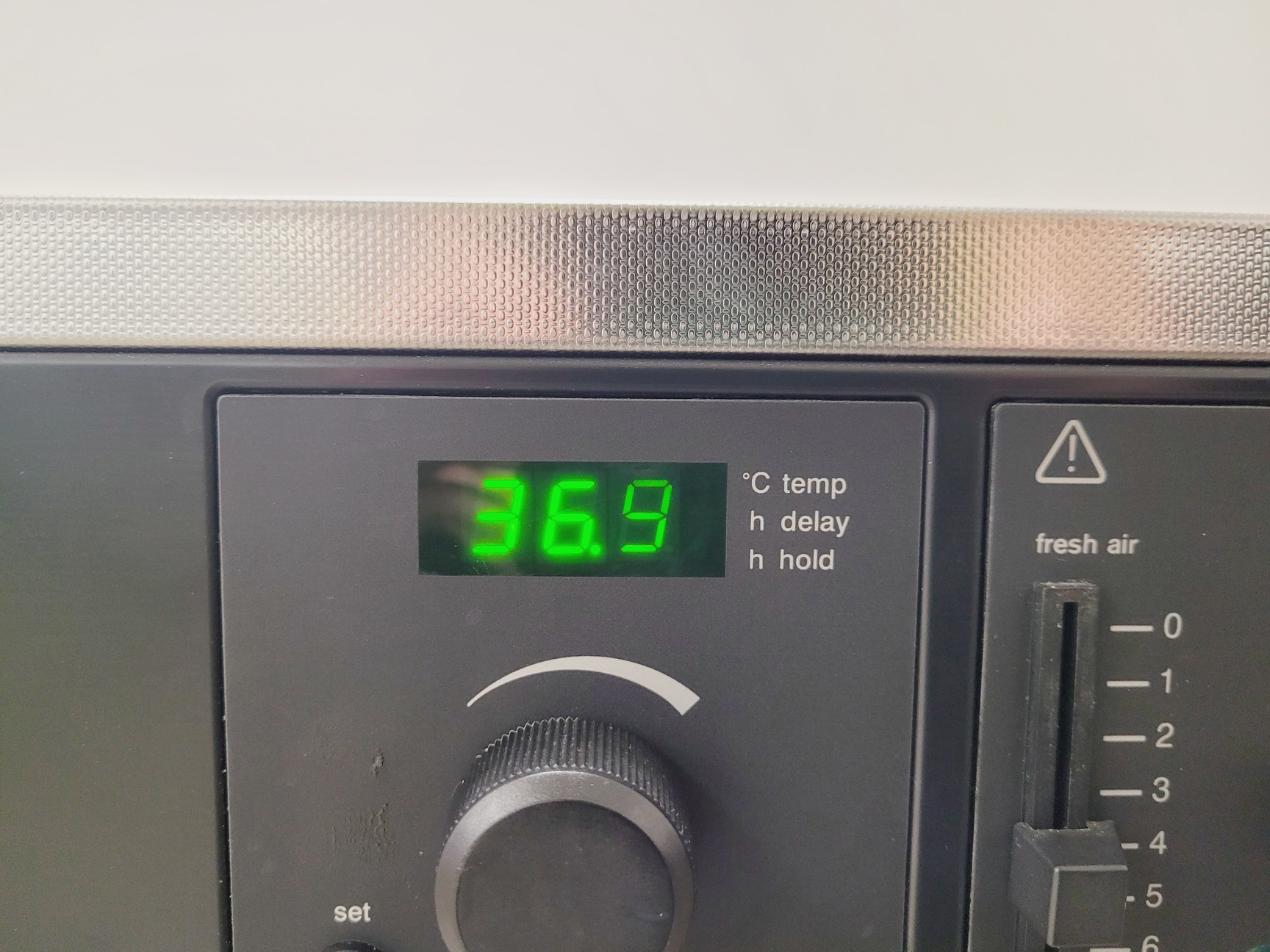Image of Memmert BE 500 Laboratory Incubator