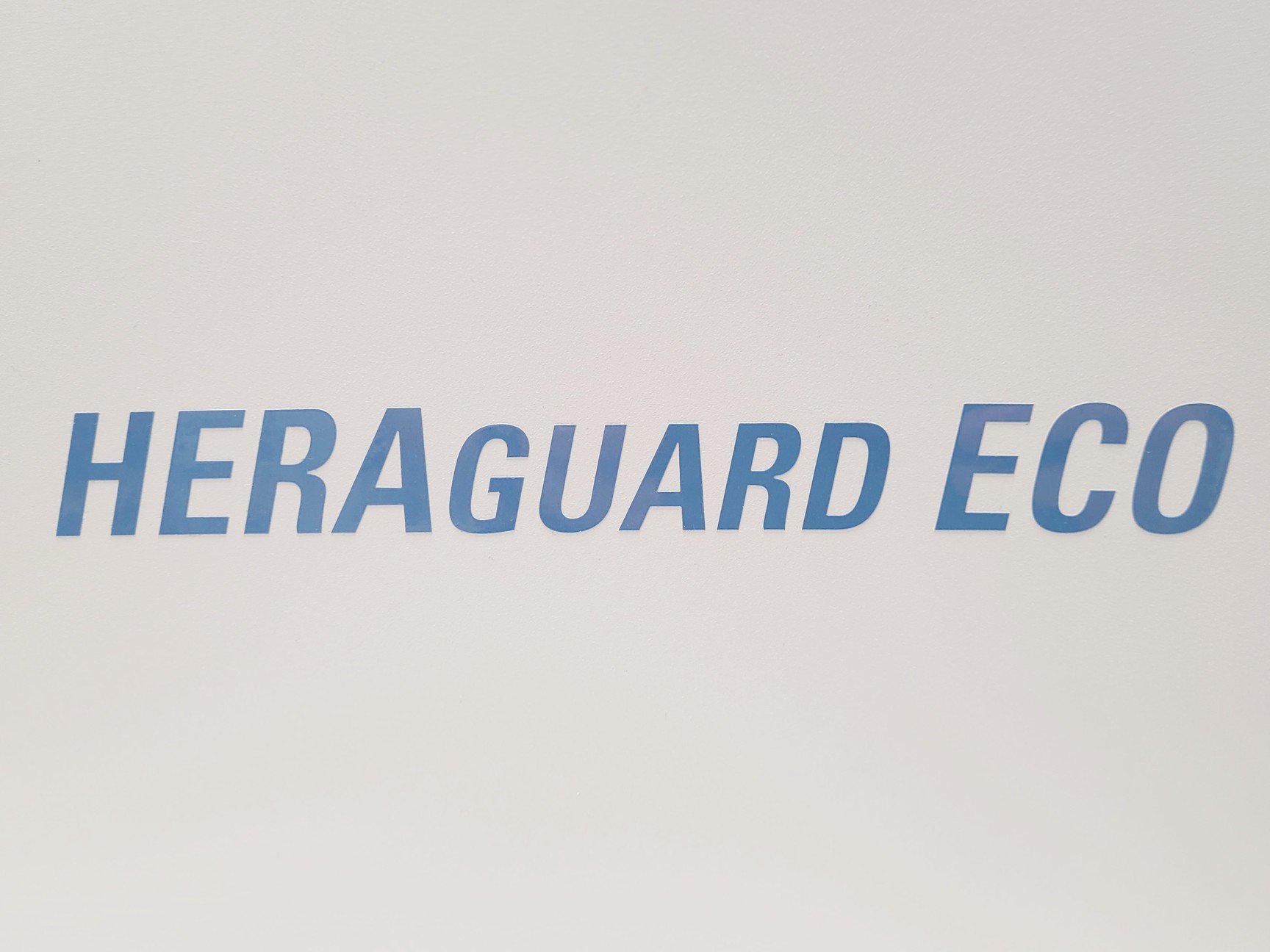 Image of Thermo Scientific Heraguard Eco 1.2 Clean Bench Laminar Flow Lab
