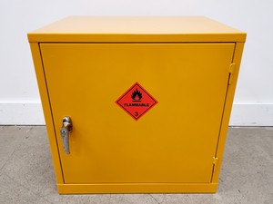 Thumbnail image of Flammable Coshh Cabinet with Stand 61 x 50 x 62cm