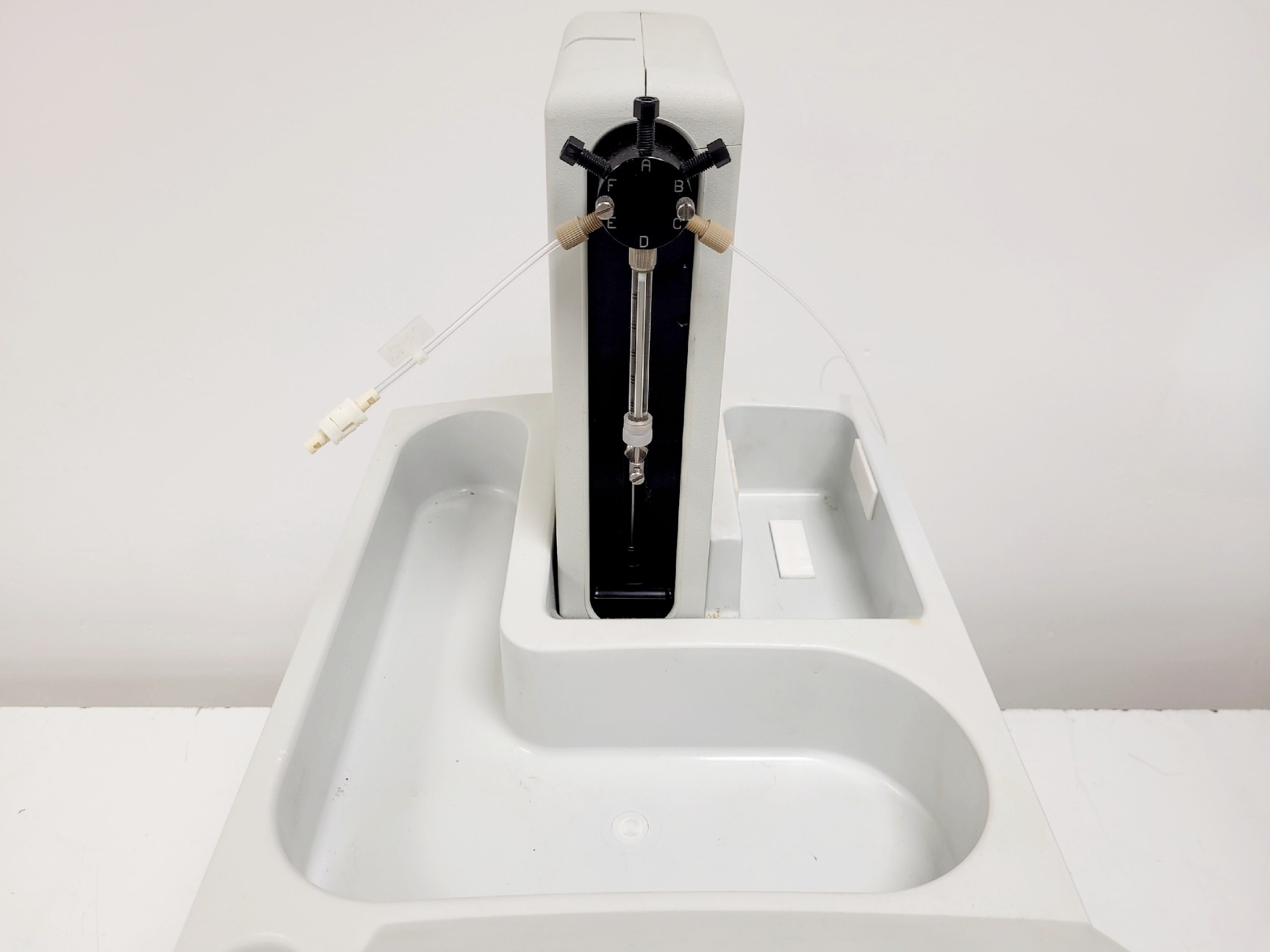 Image of Dionex ICS-2000 Ion Chromatography System w/ AS50 Autosampler