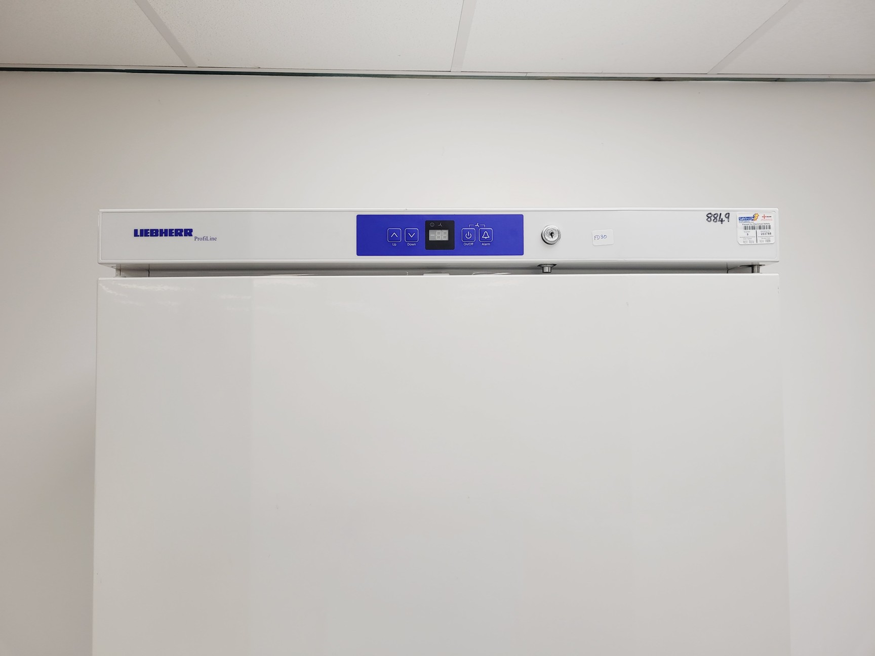 Image of Liebherr ProfiLine GKv 6410 Laboratory Refrigerated Storage Cabinet