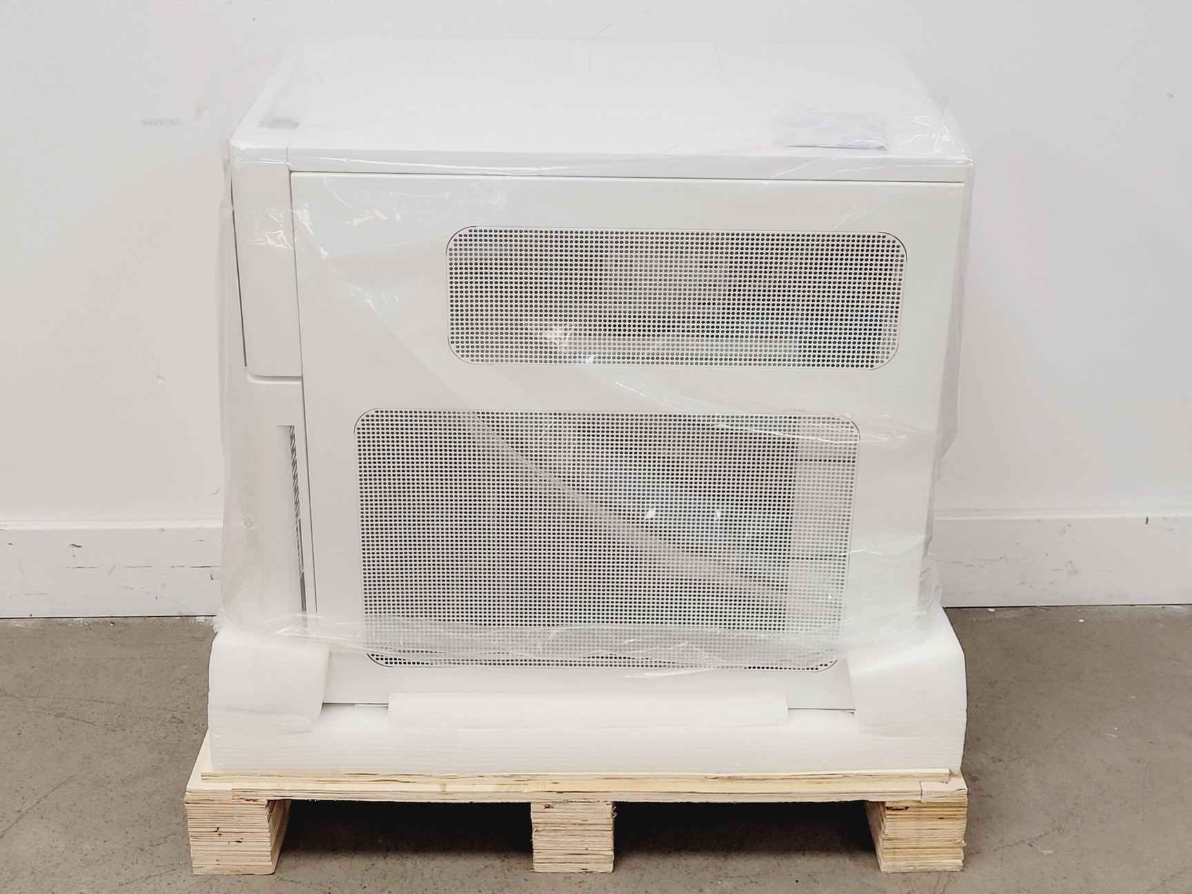 Image of Labtech Smart H150-3000 Recirculating Chiller