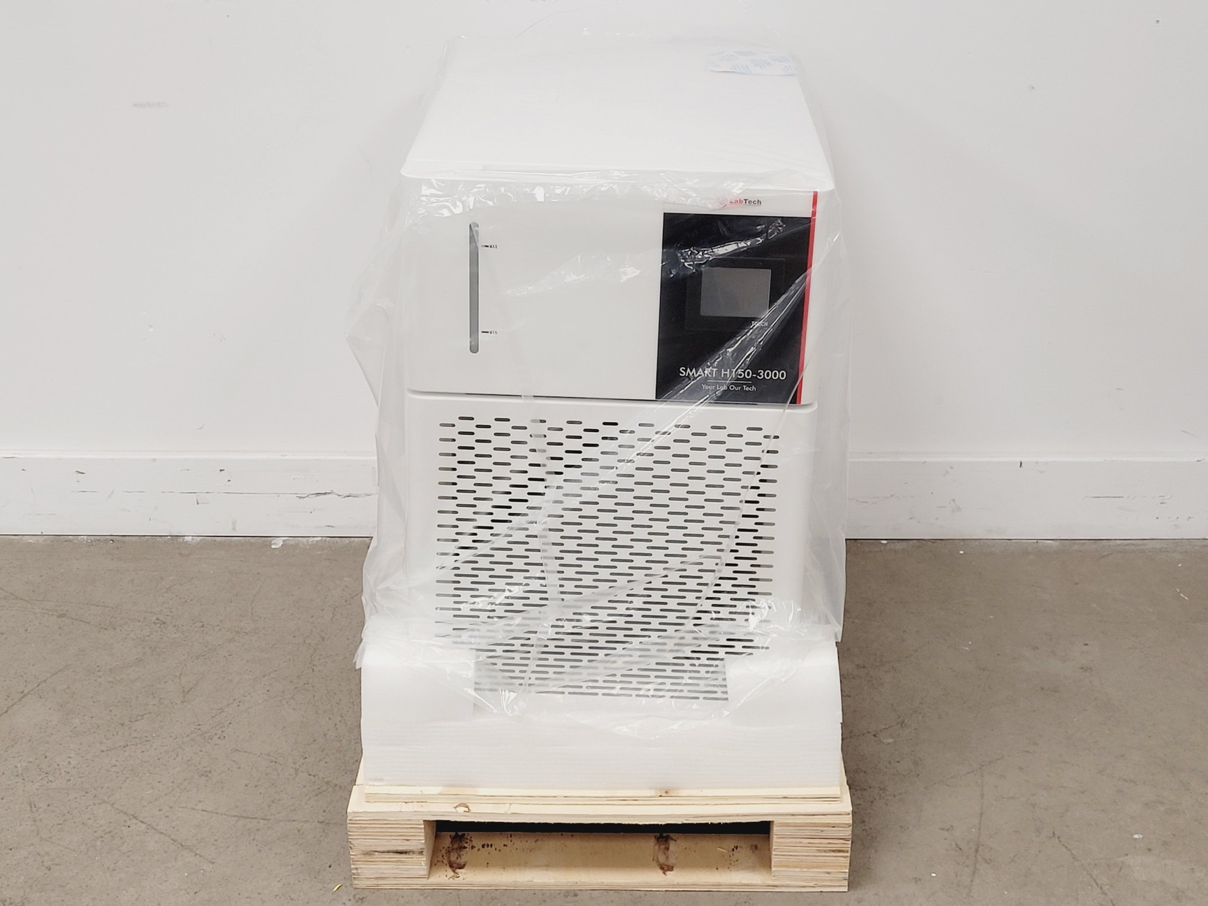 Image of Labtech Smart H150-3000 Recirculating Chiller