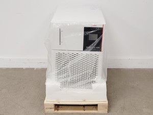 Thumbnail image of Labtech Smart H150-3000 Recirculating Chiller