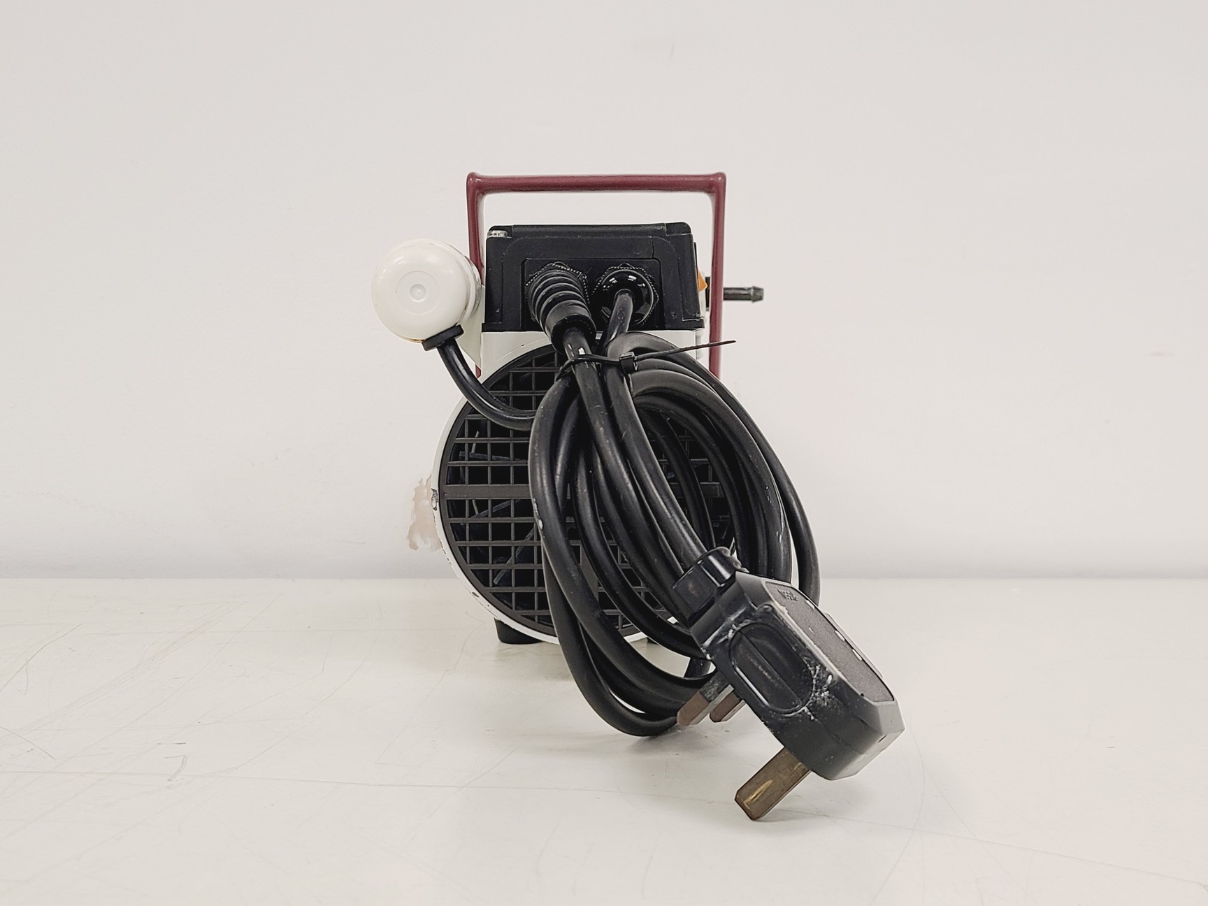 Image of Jencons NO22AN.18 Diaphragm Vacuum Pump